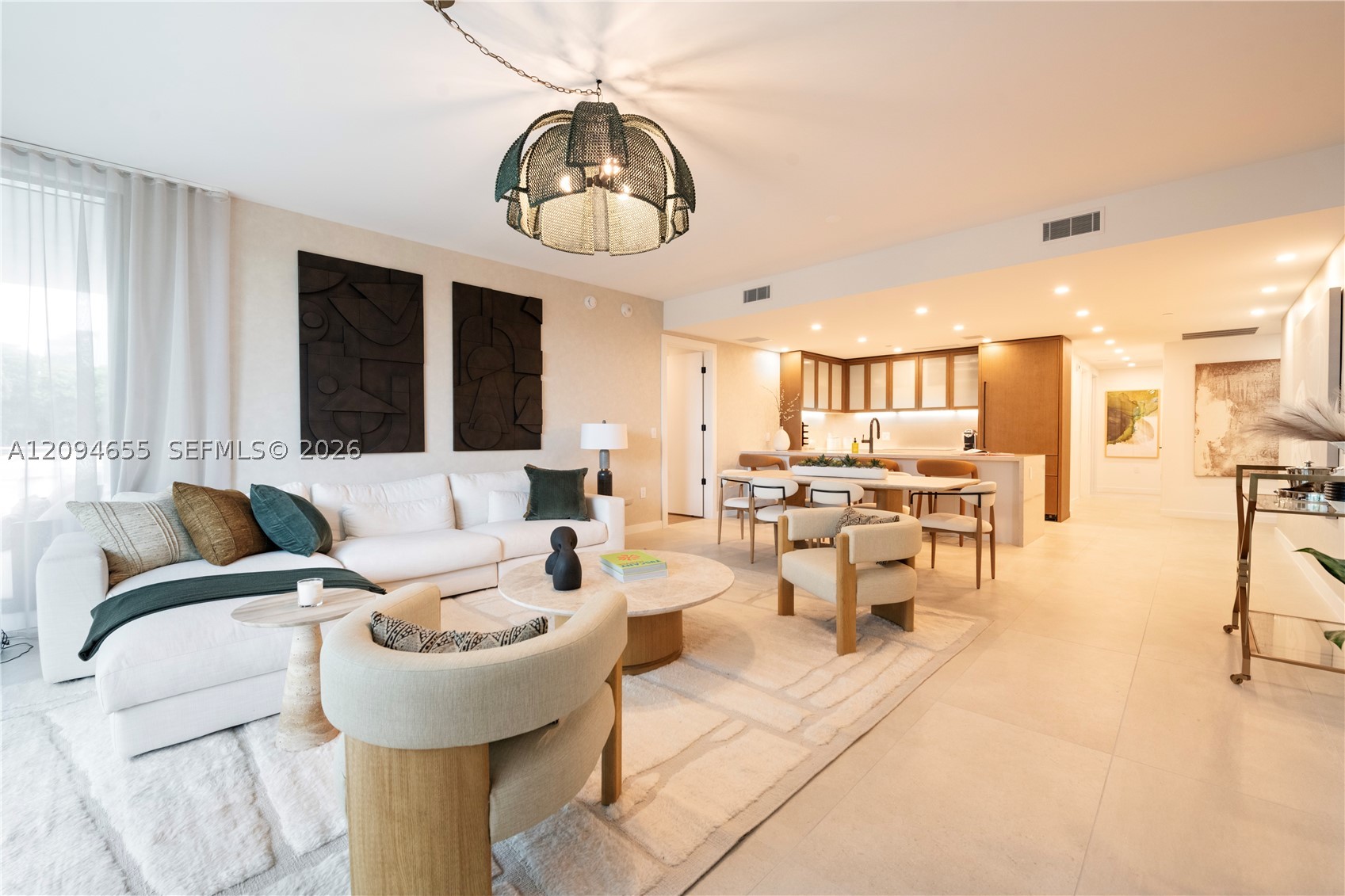 2200 Brickell Ave #407