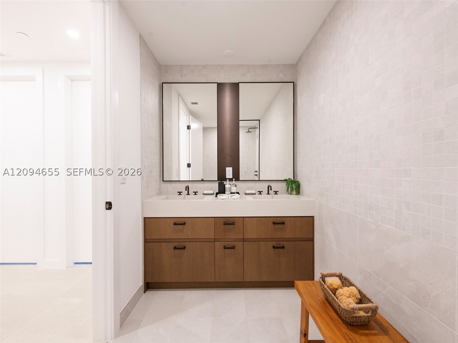 image 2200 Brickell16