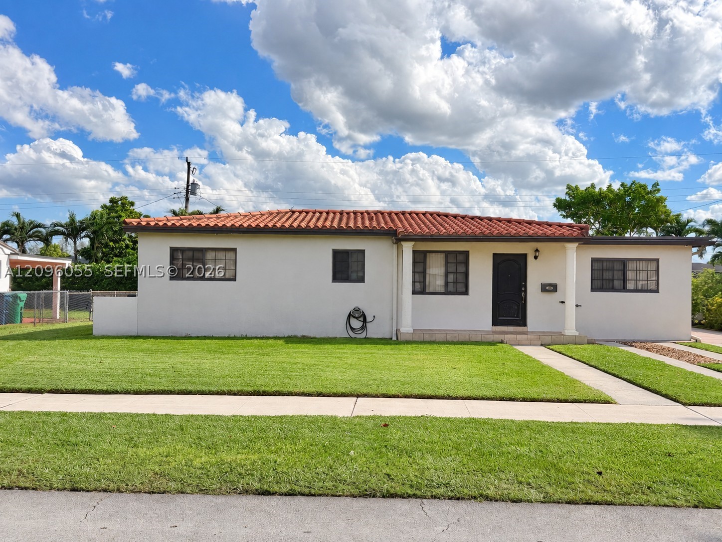7960 SW 36th Ter
