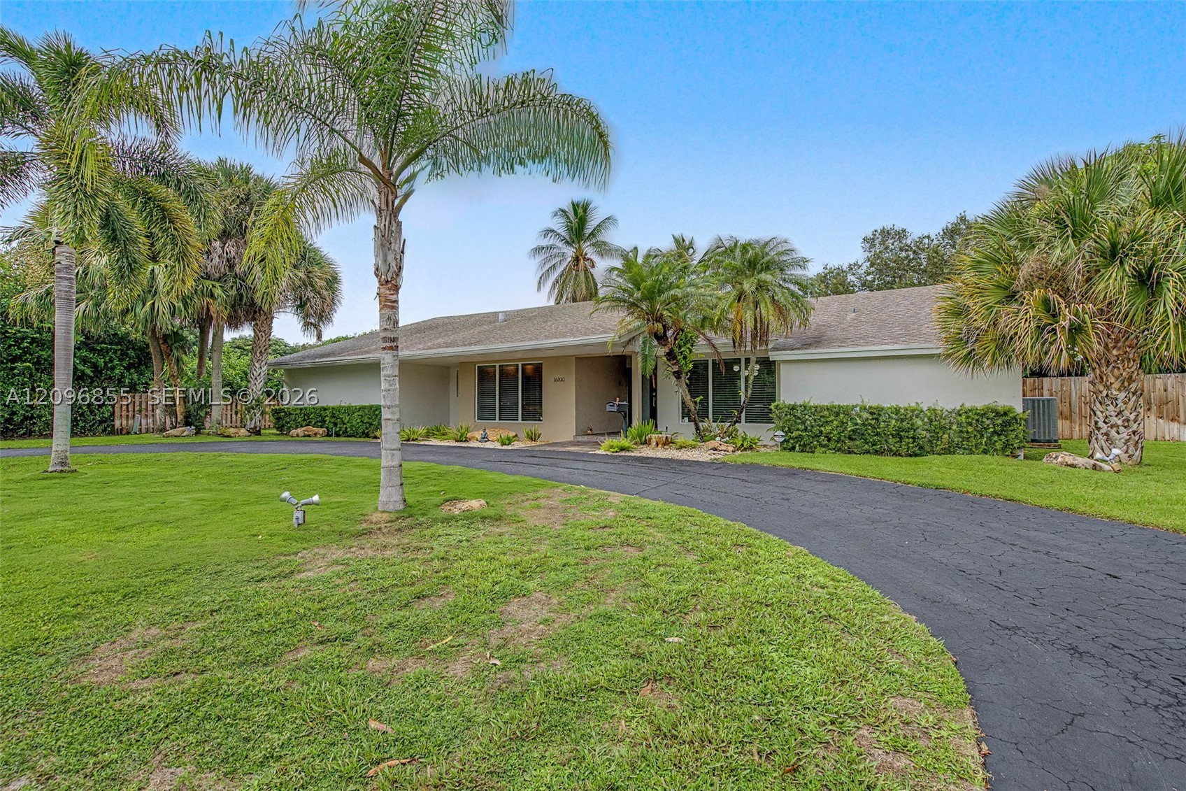 16100 SW 81st Ave