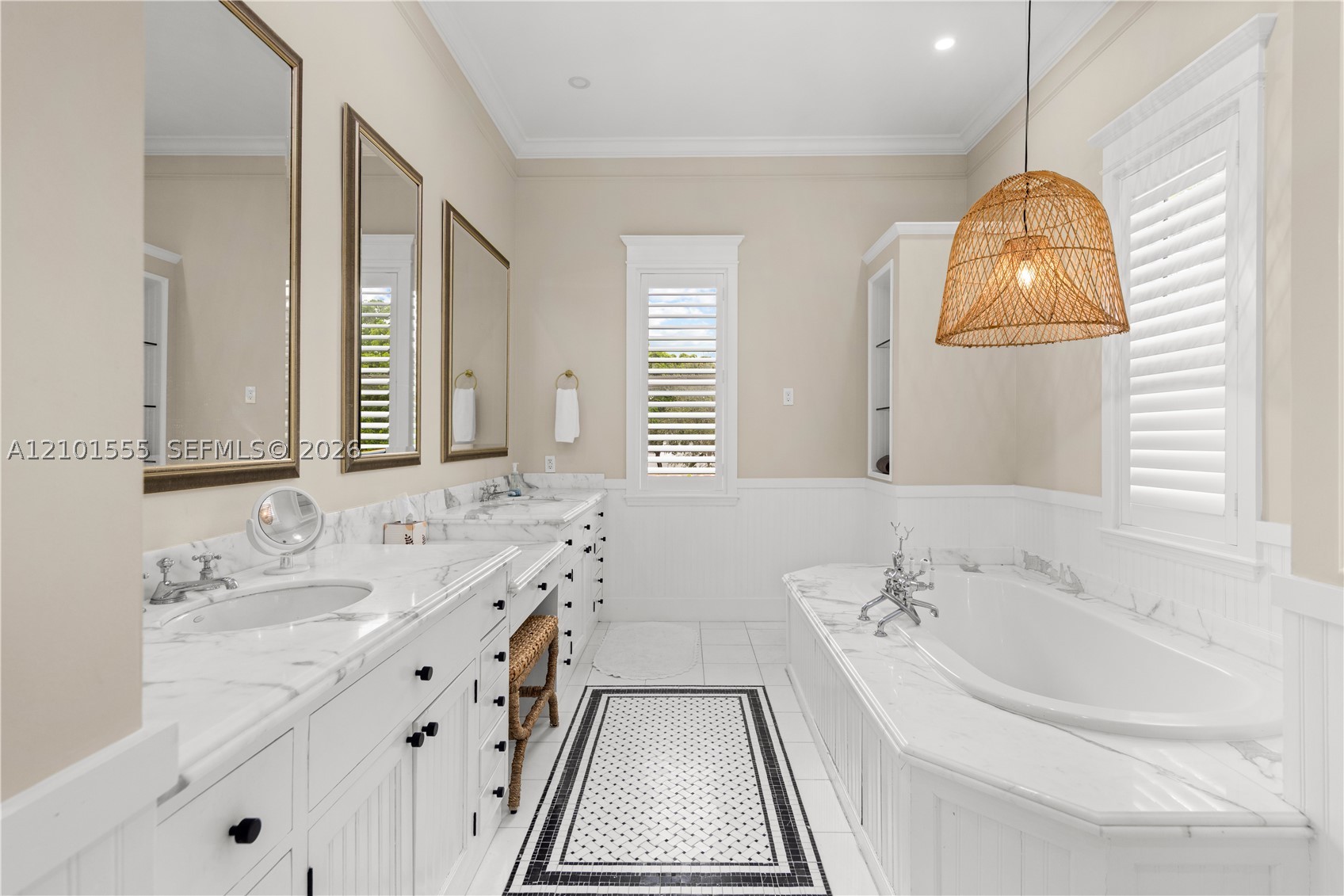 705 Madeira Ave Coral Gables, FL 33134