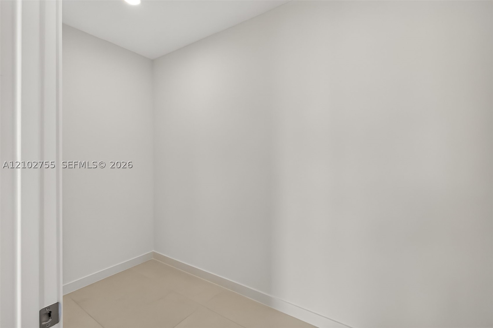 image Casa Bella Residences12