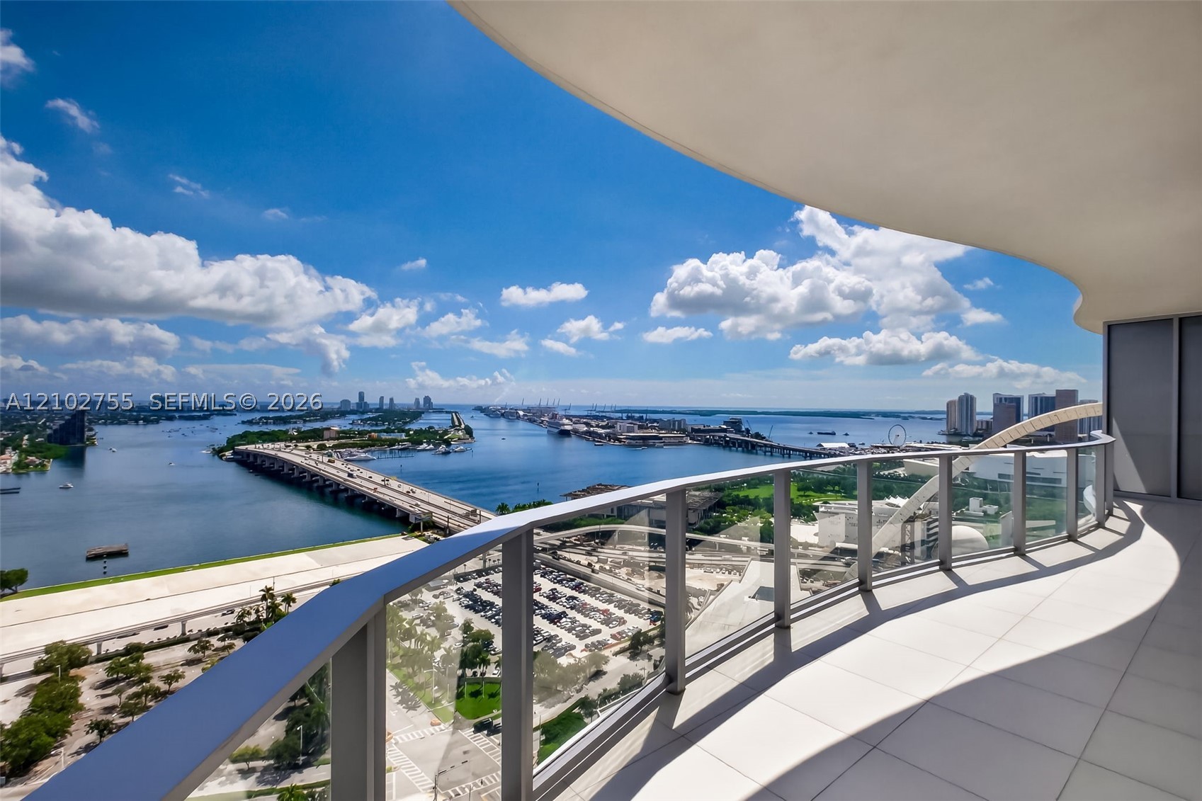 image Casa Bella Residences18