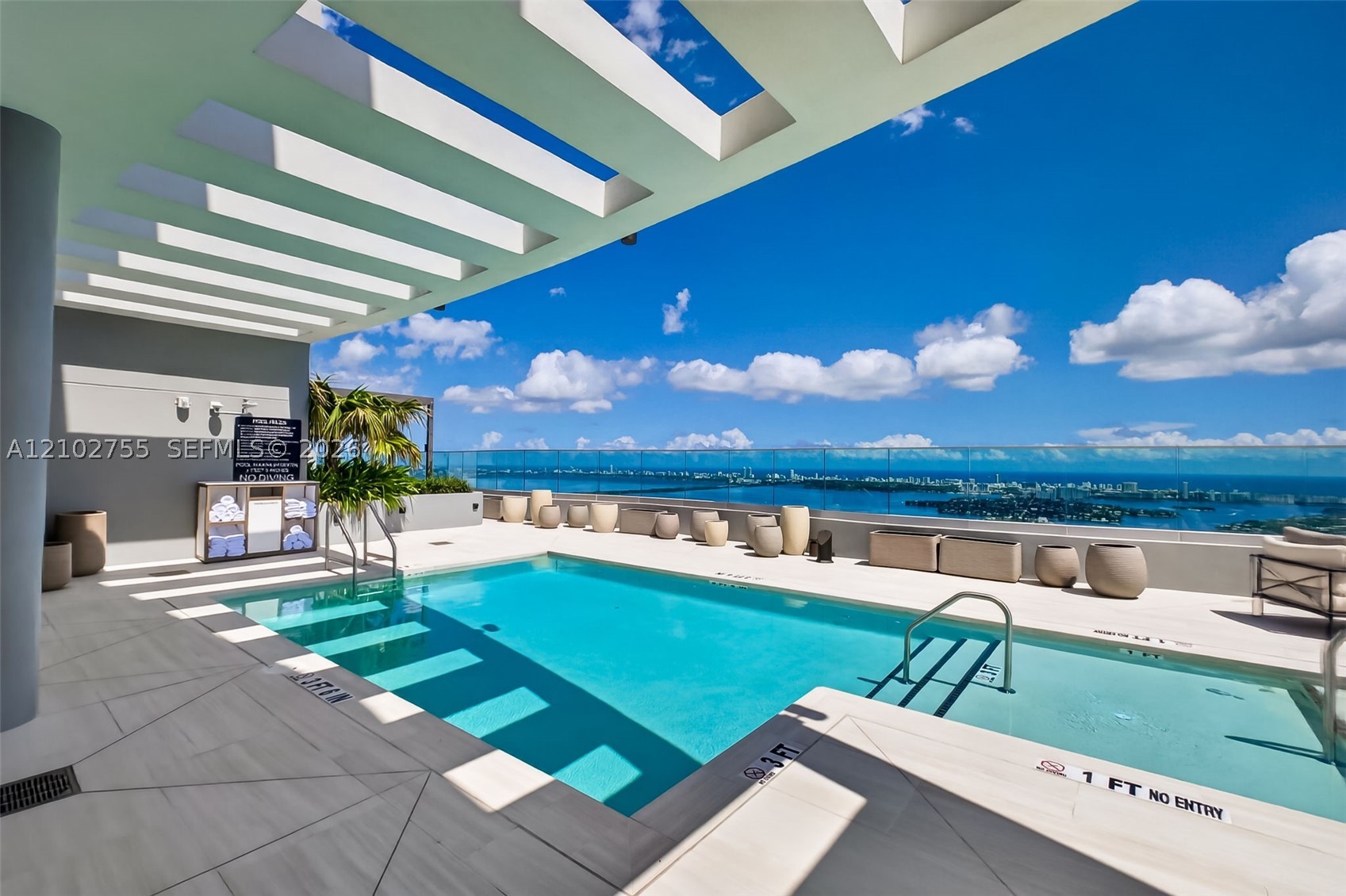 image Casa Bella Residences51