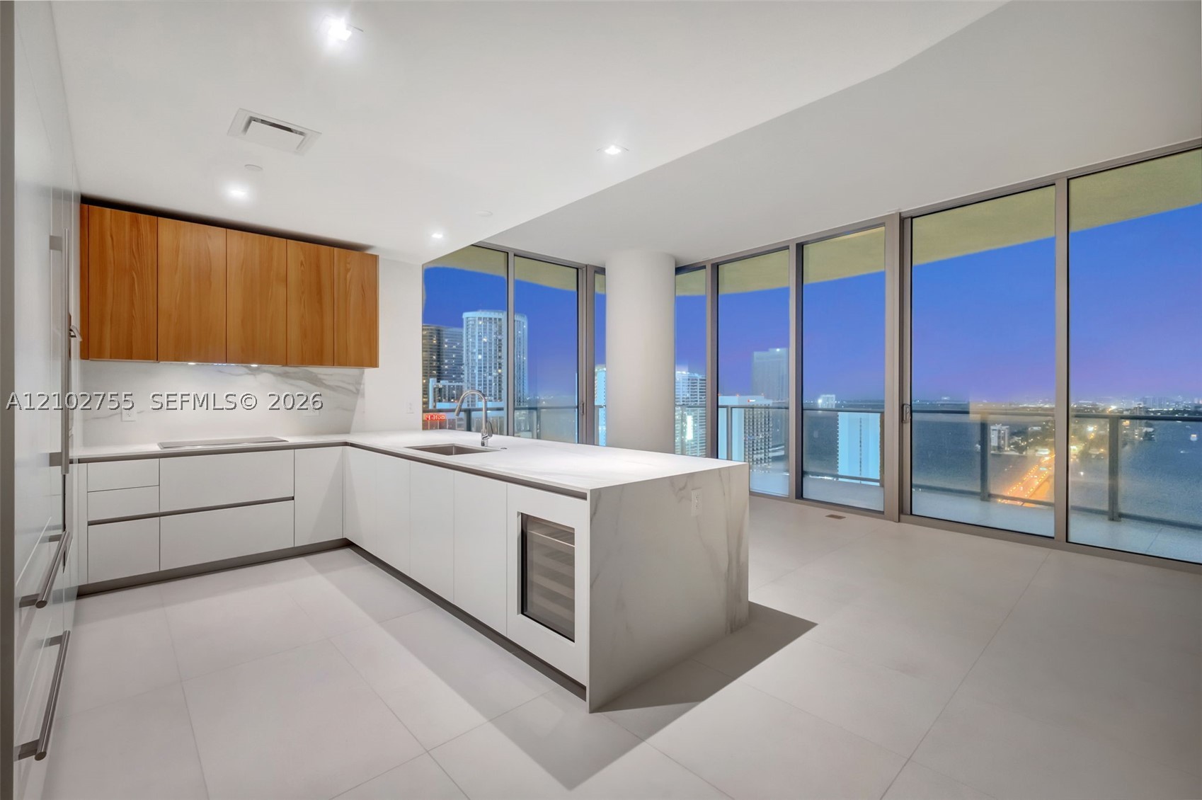 image Casa Bella Residences6