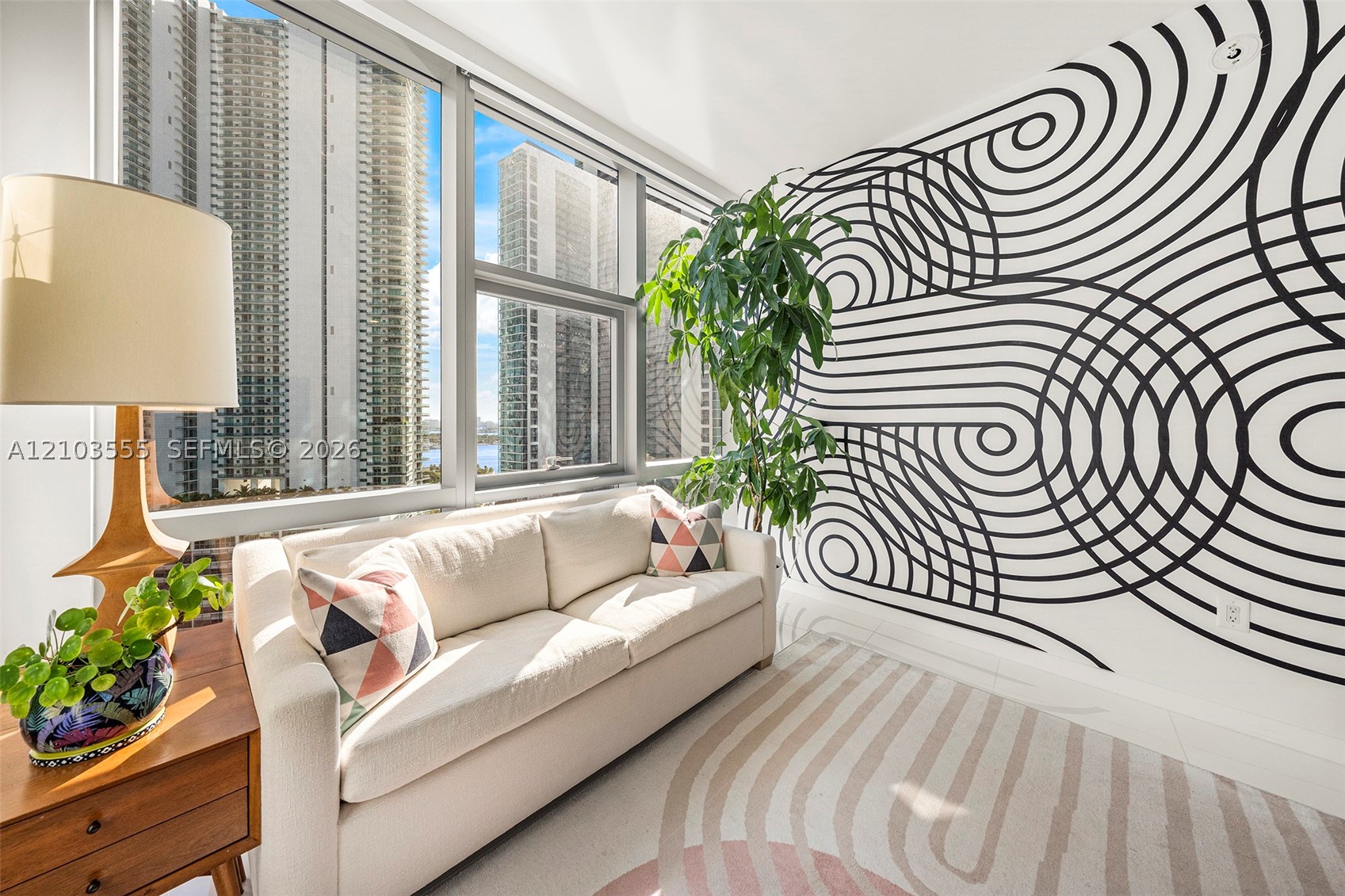 image Paramount Miami Worldcenter23