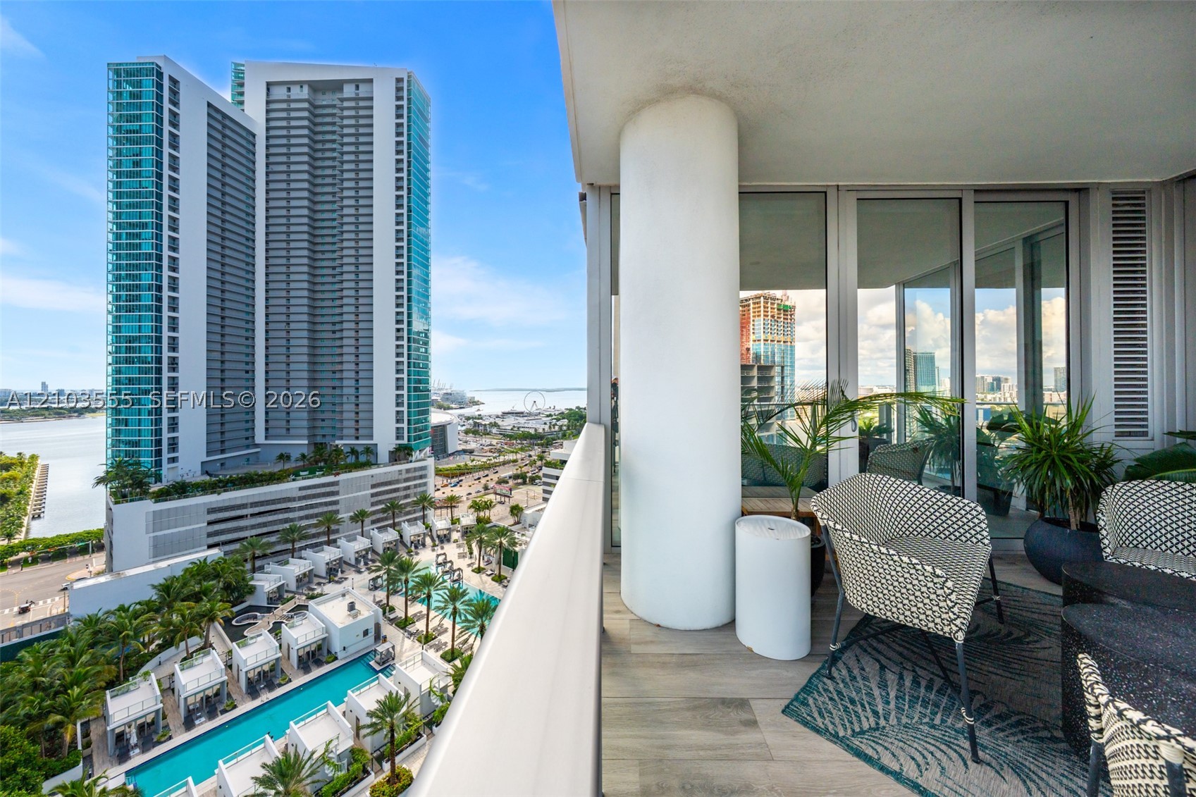 image Paramount Miami Worldcenter2
