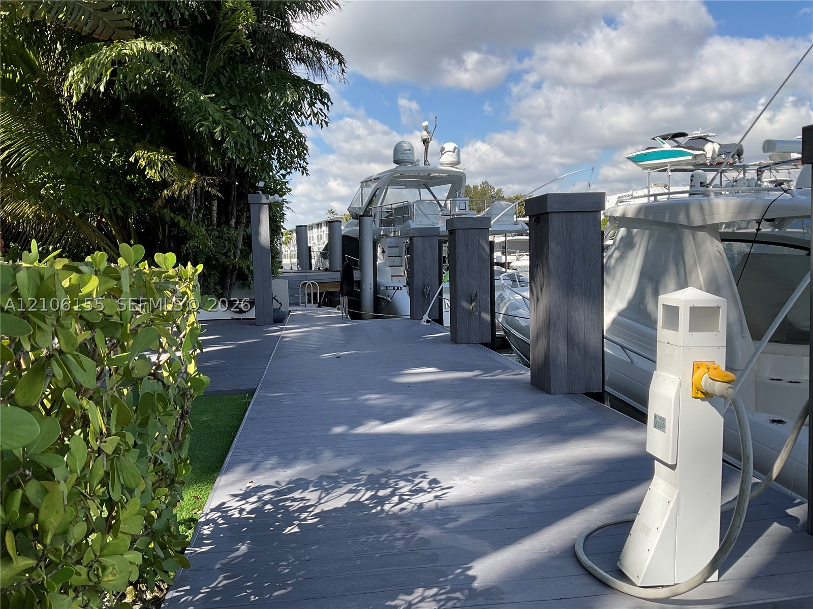 745 NE 77th St Miami, FL 33138