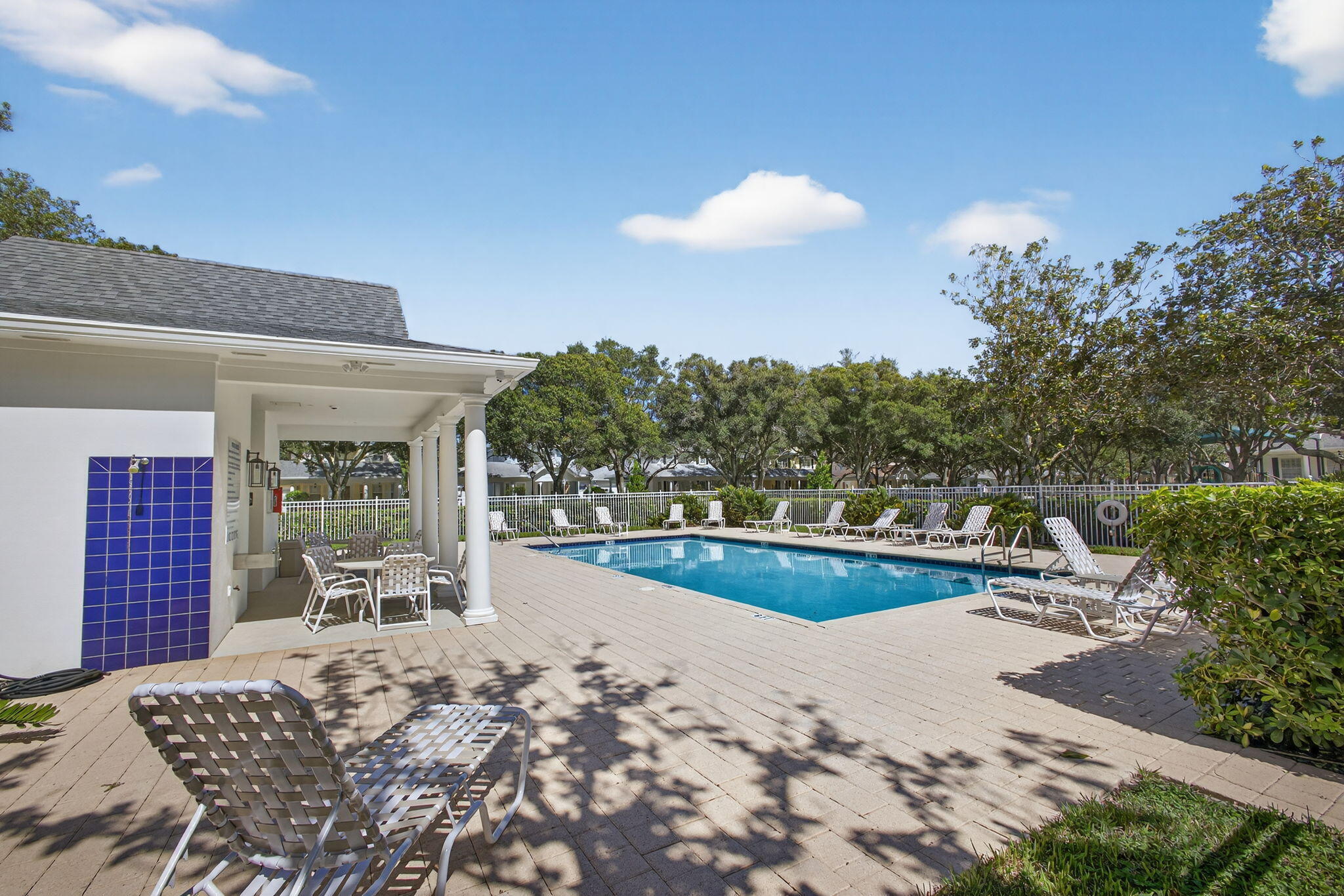 246 Iris Jupiter, FL 33458