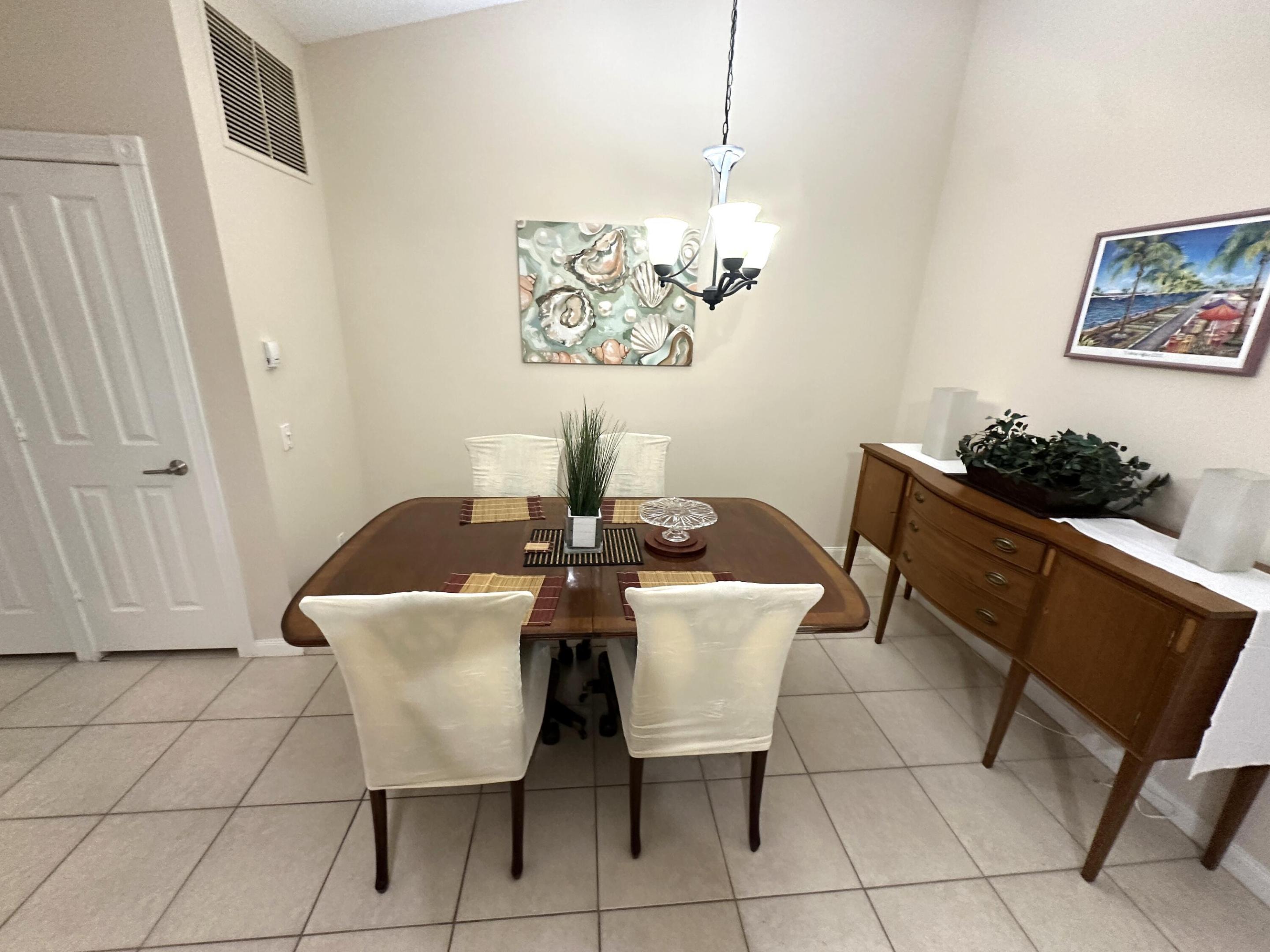 1702 Silverleaf Oak Palm Beach Gardens, FL 33410