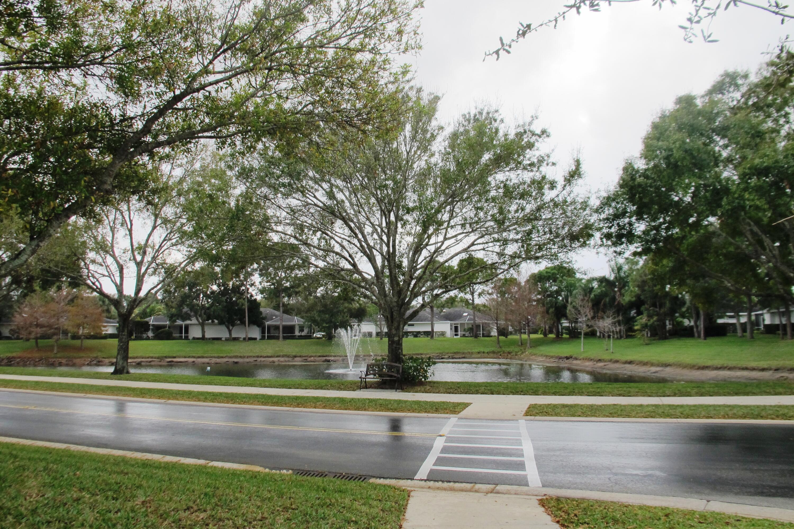 1702 Silverleaf Oak Palm Beach Gardens, FL 33410