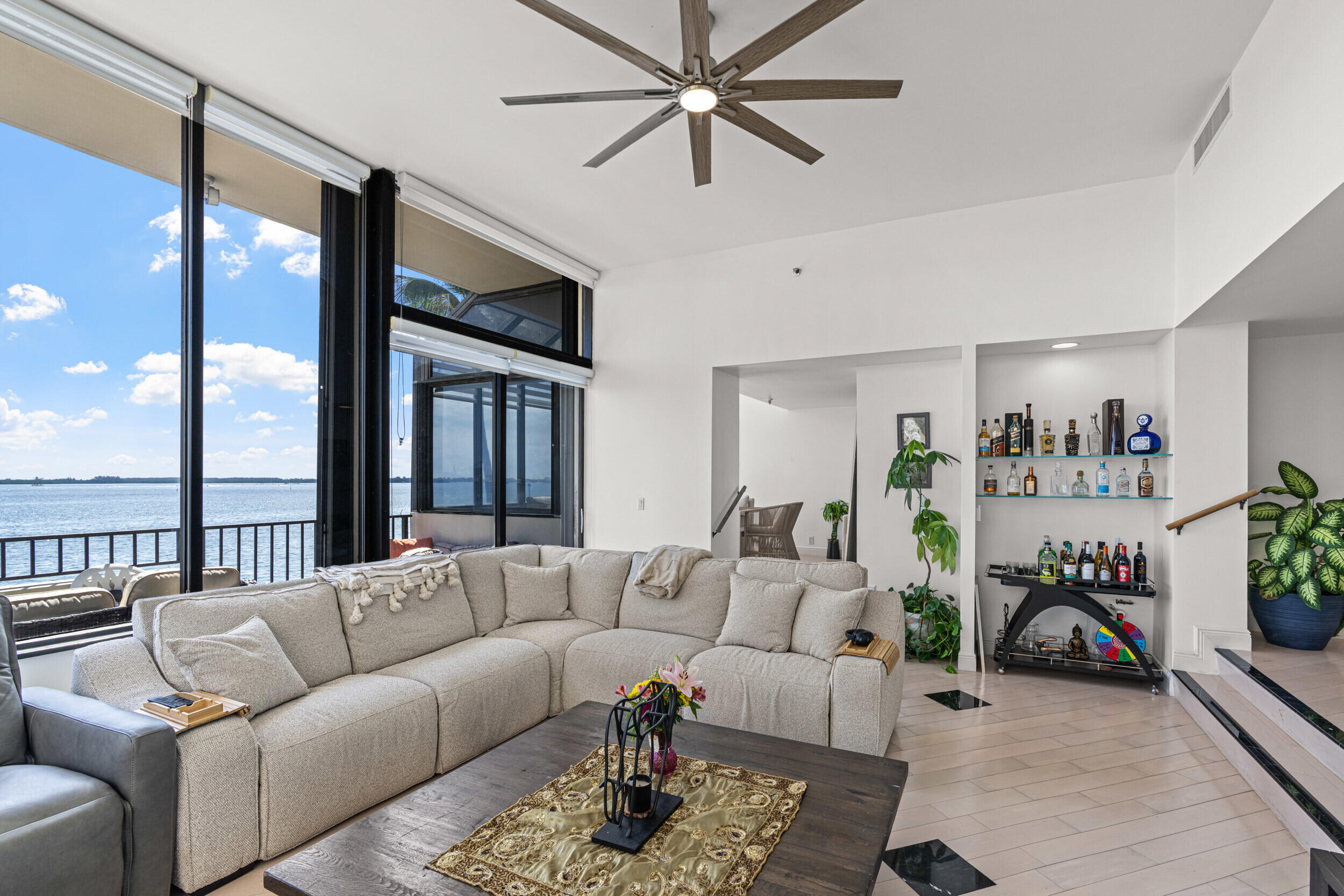 520 Brickell Key #A200 Miami, FL 33131