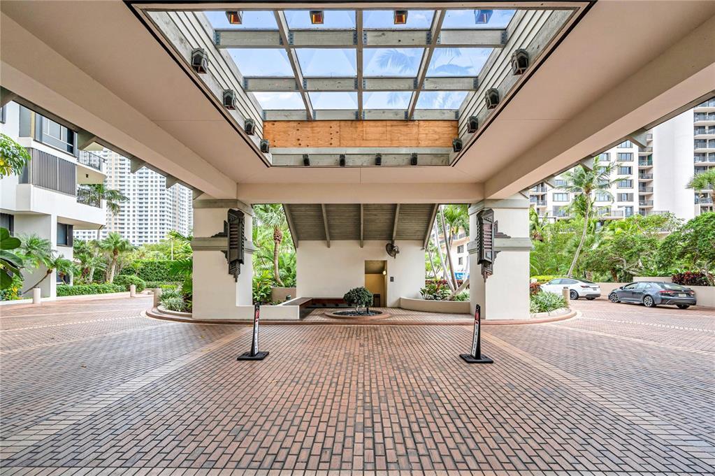 520 Brickell Key #A200 Miami, FL 33131