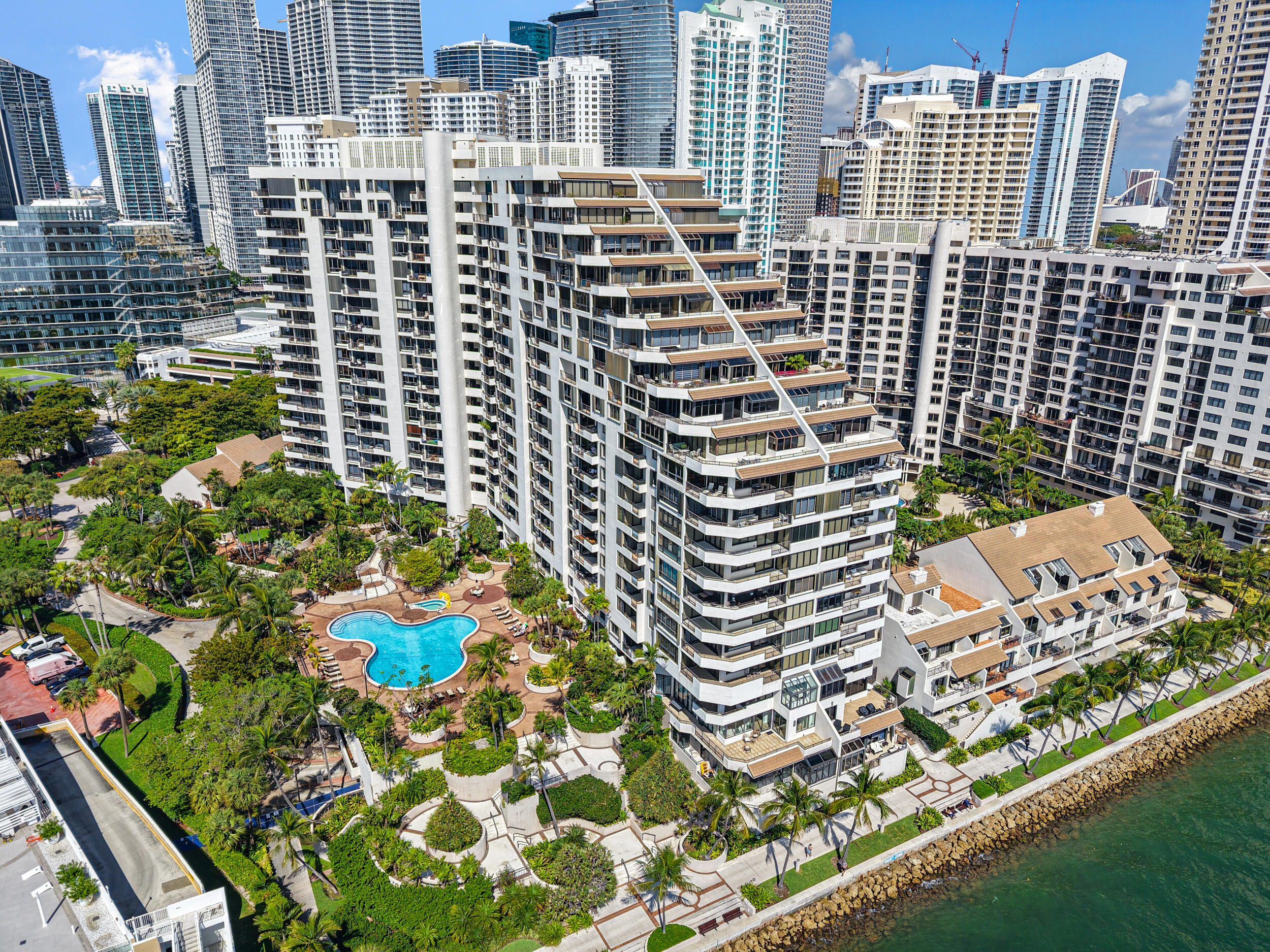 520 Brickell Key #A200 Miami, FL 33131