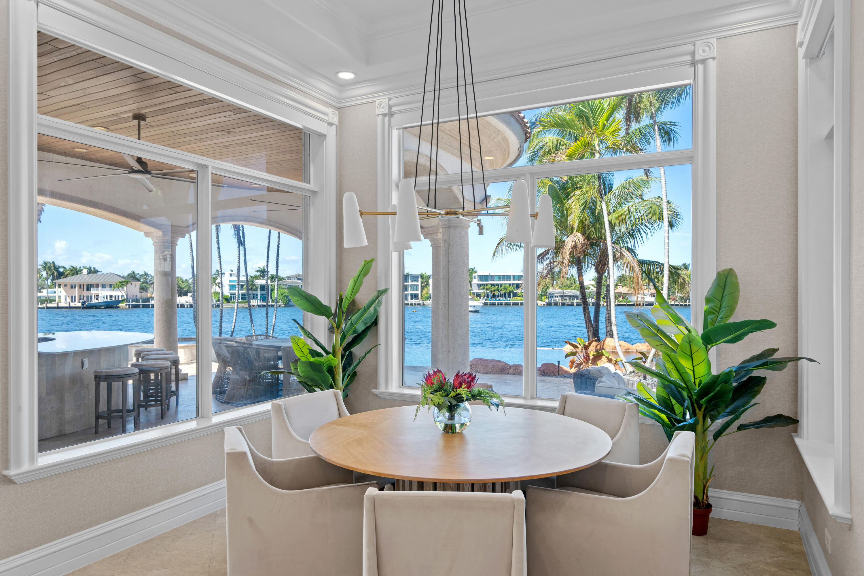 2593 SE 8th Pompano Beach, FL 33062