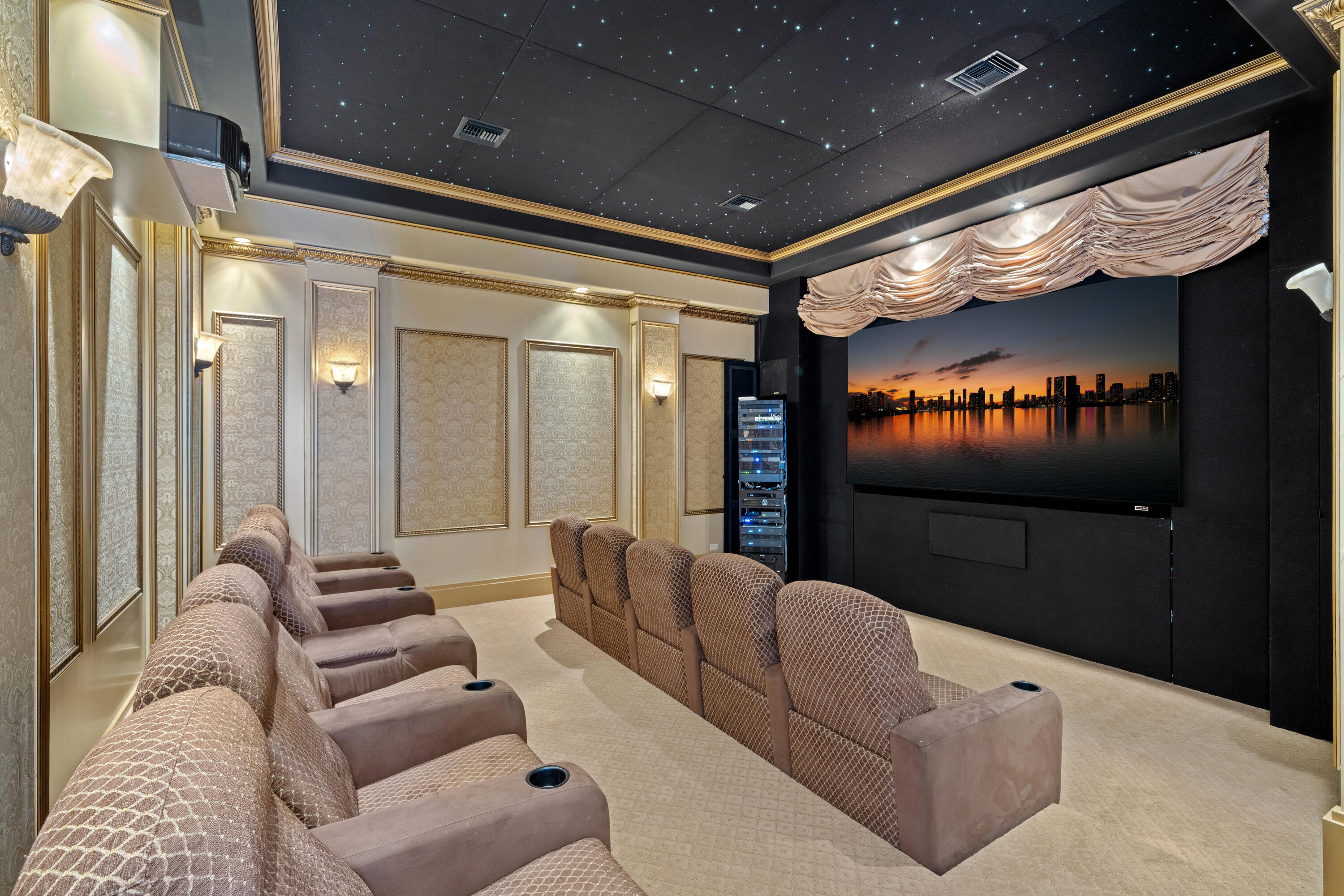 2593 SE 8th Pompano Beach, FL 33062