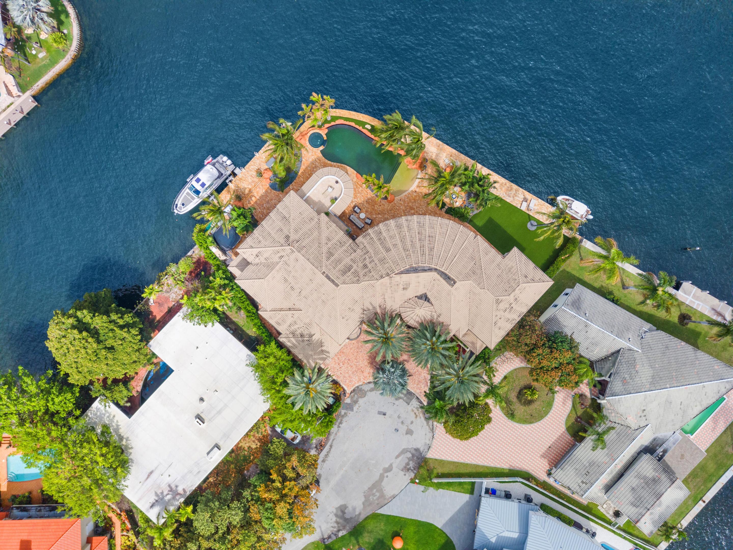 2593 SE 8th Pompano Beach, FL 33062