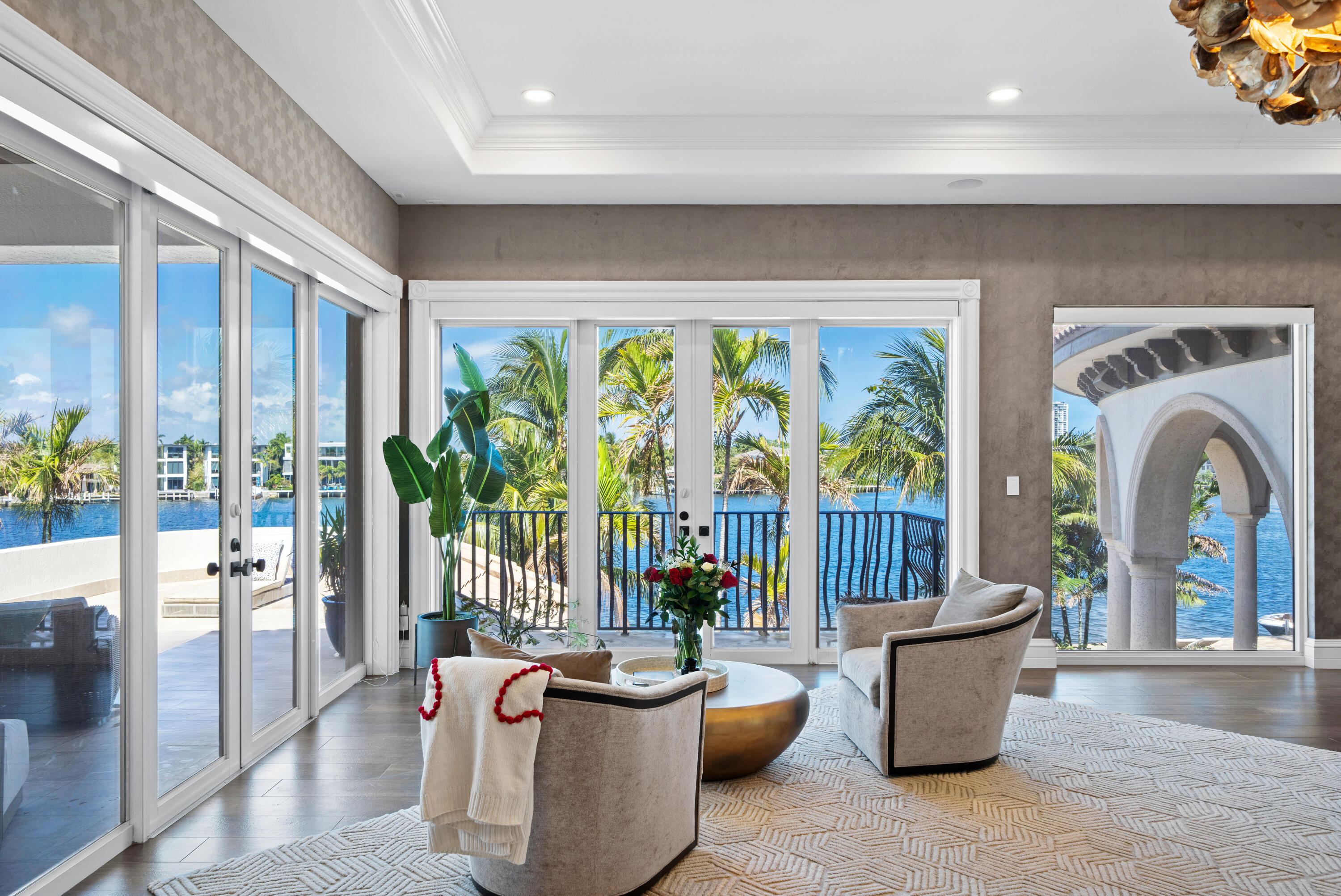 2593 SE 8th Pompano Beach, FL 33062