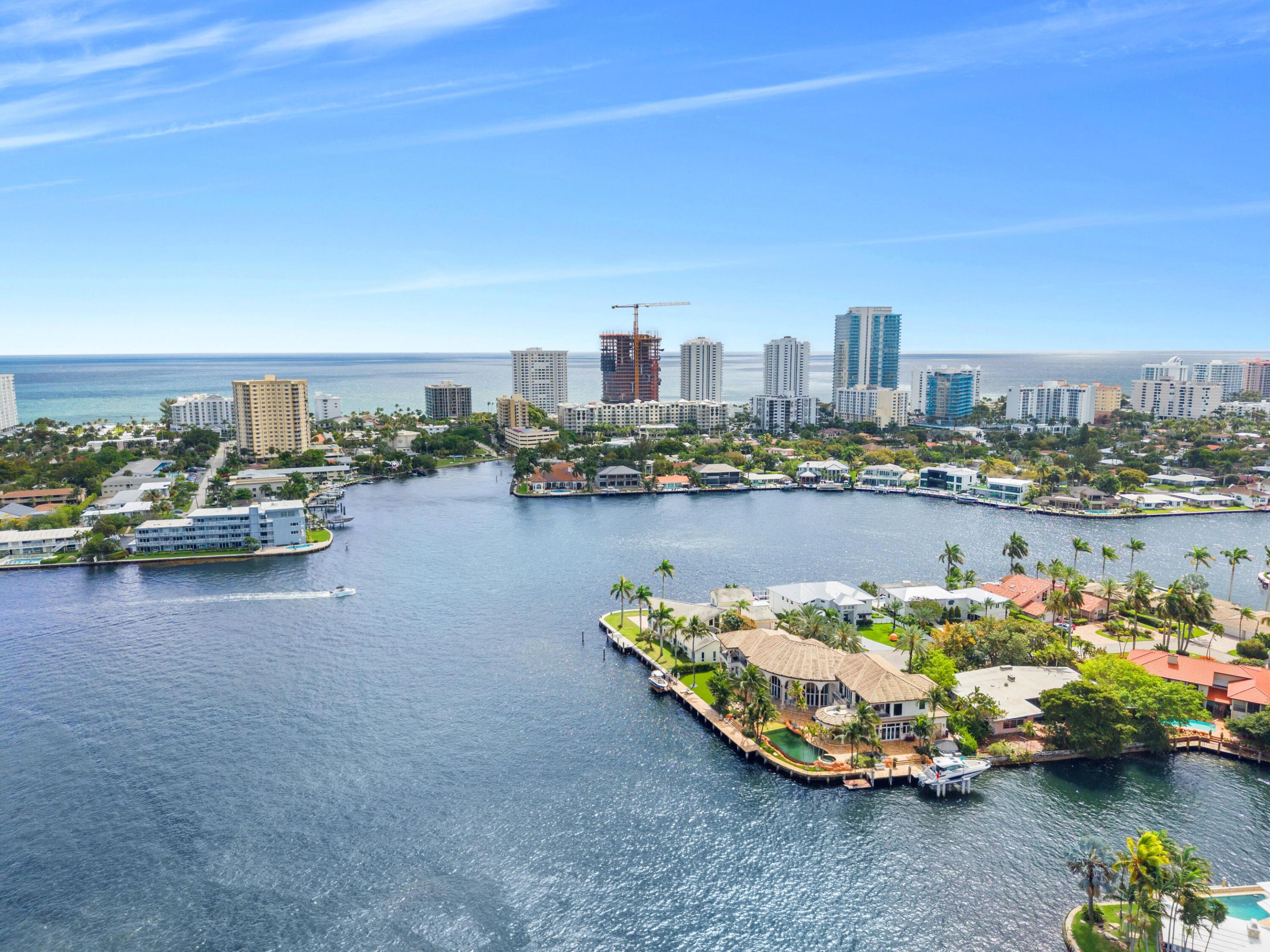 2593 SE 8th Pompano Beach, FL 33062