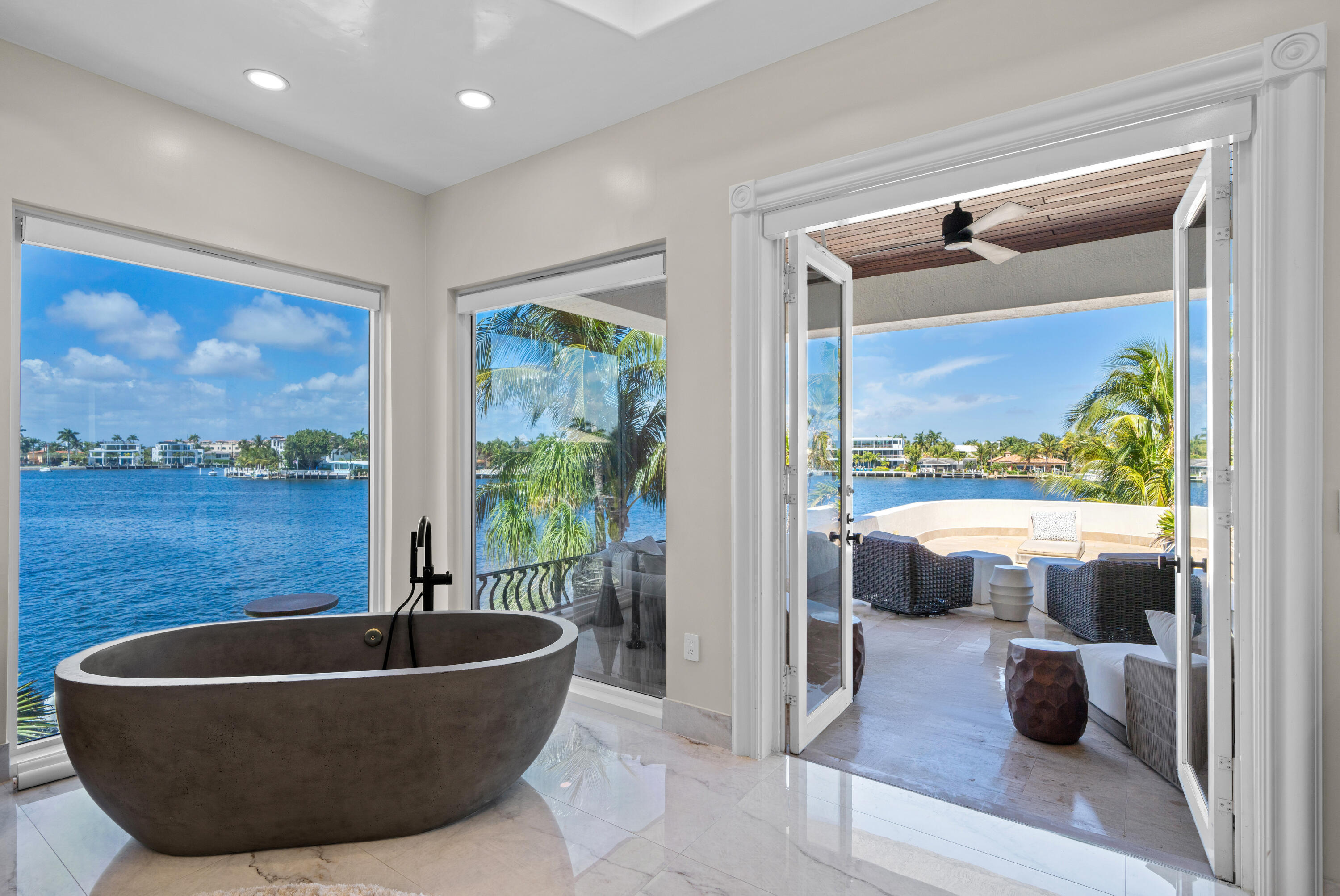 2593 SE 8th Pompano Beach, FL 33062