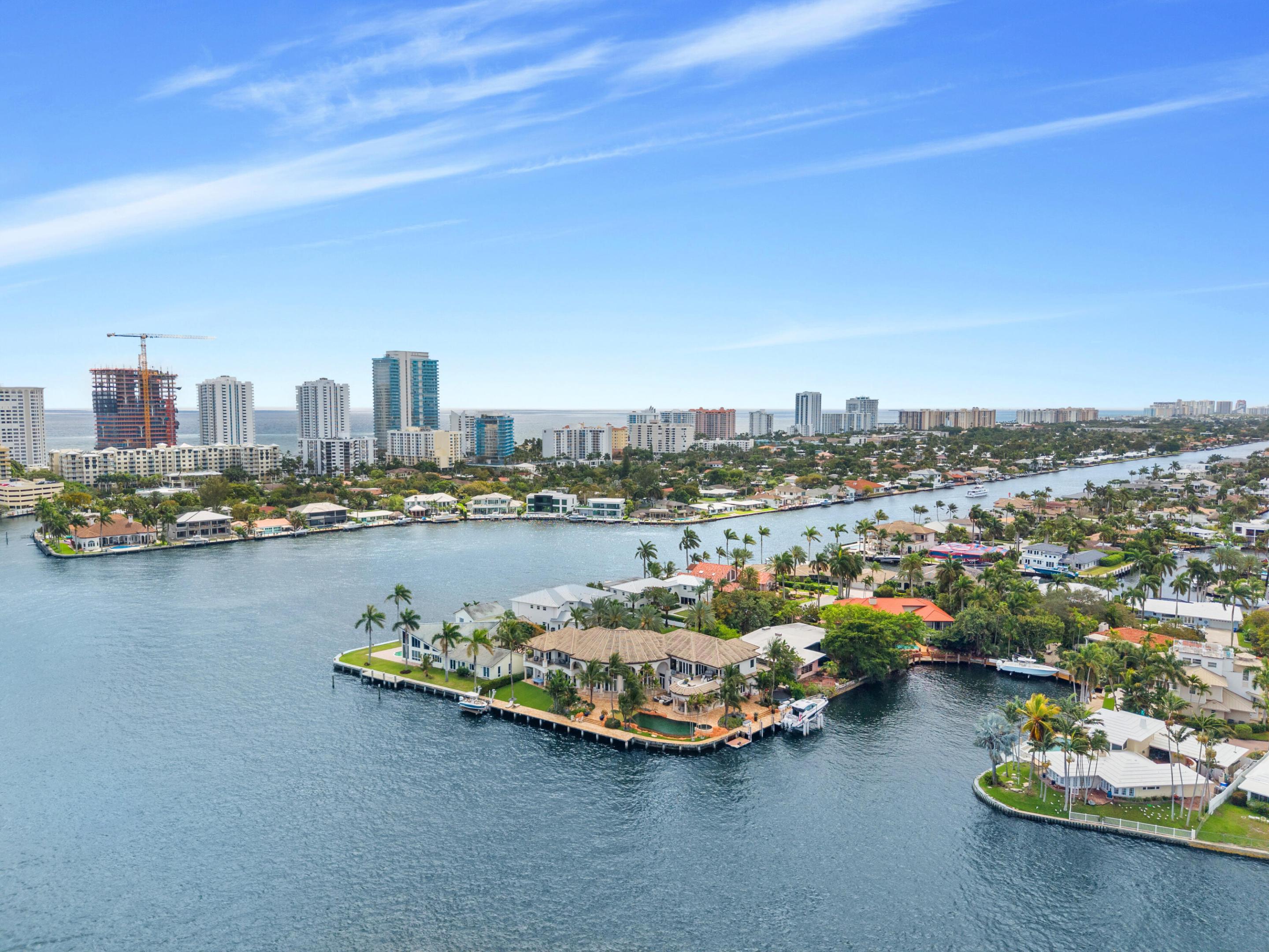 2593 SE 8th Pompano Beach, FL 33062