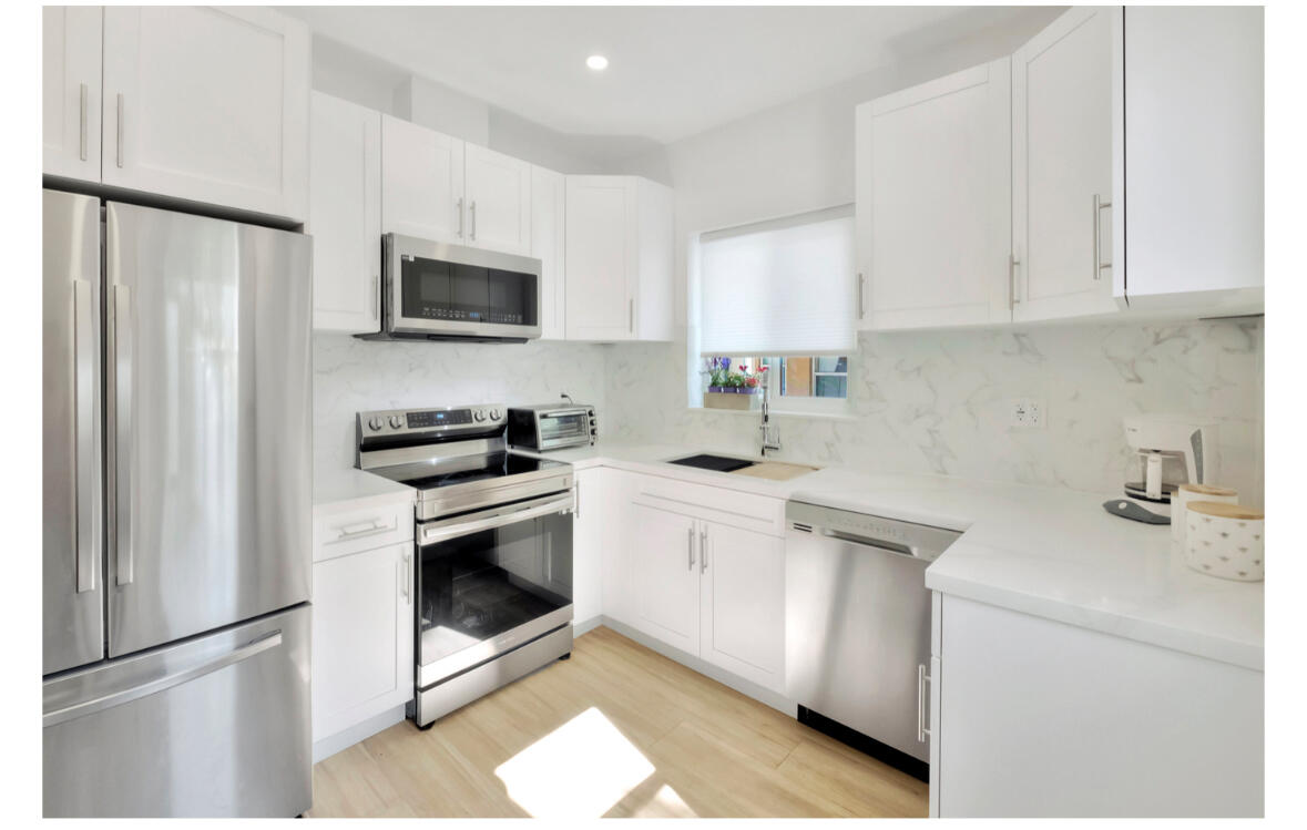 7825 Byron Miami Beach, FL 33141