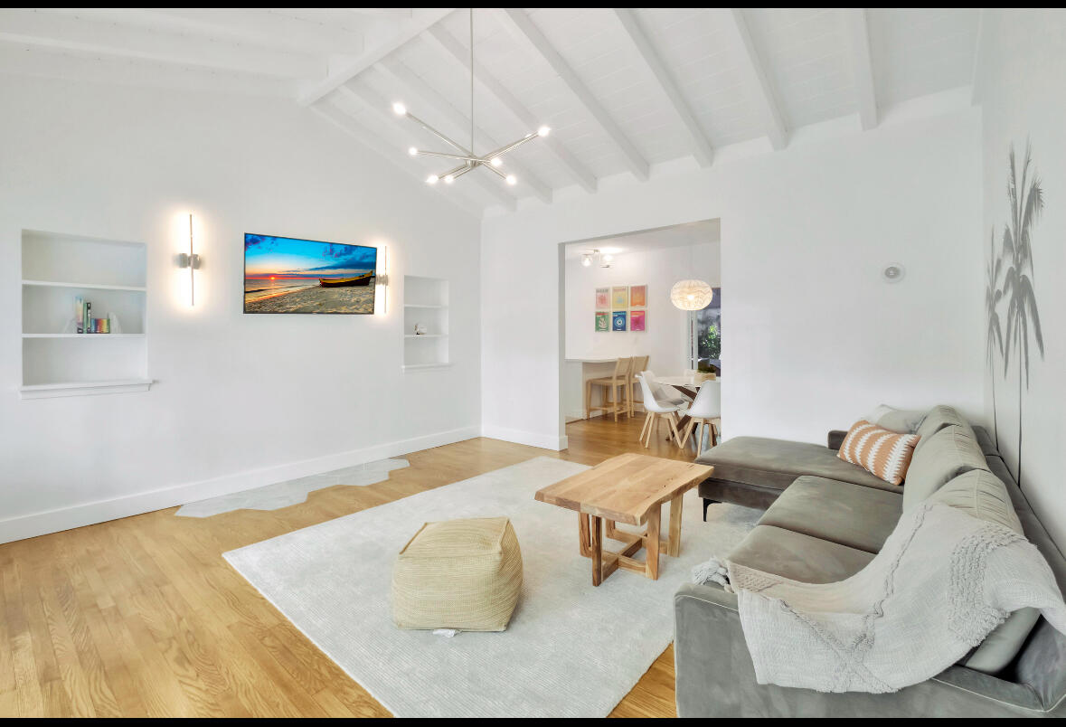 7825 Byron Miami Beach, FL 33141