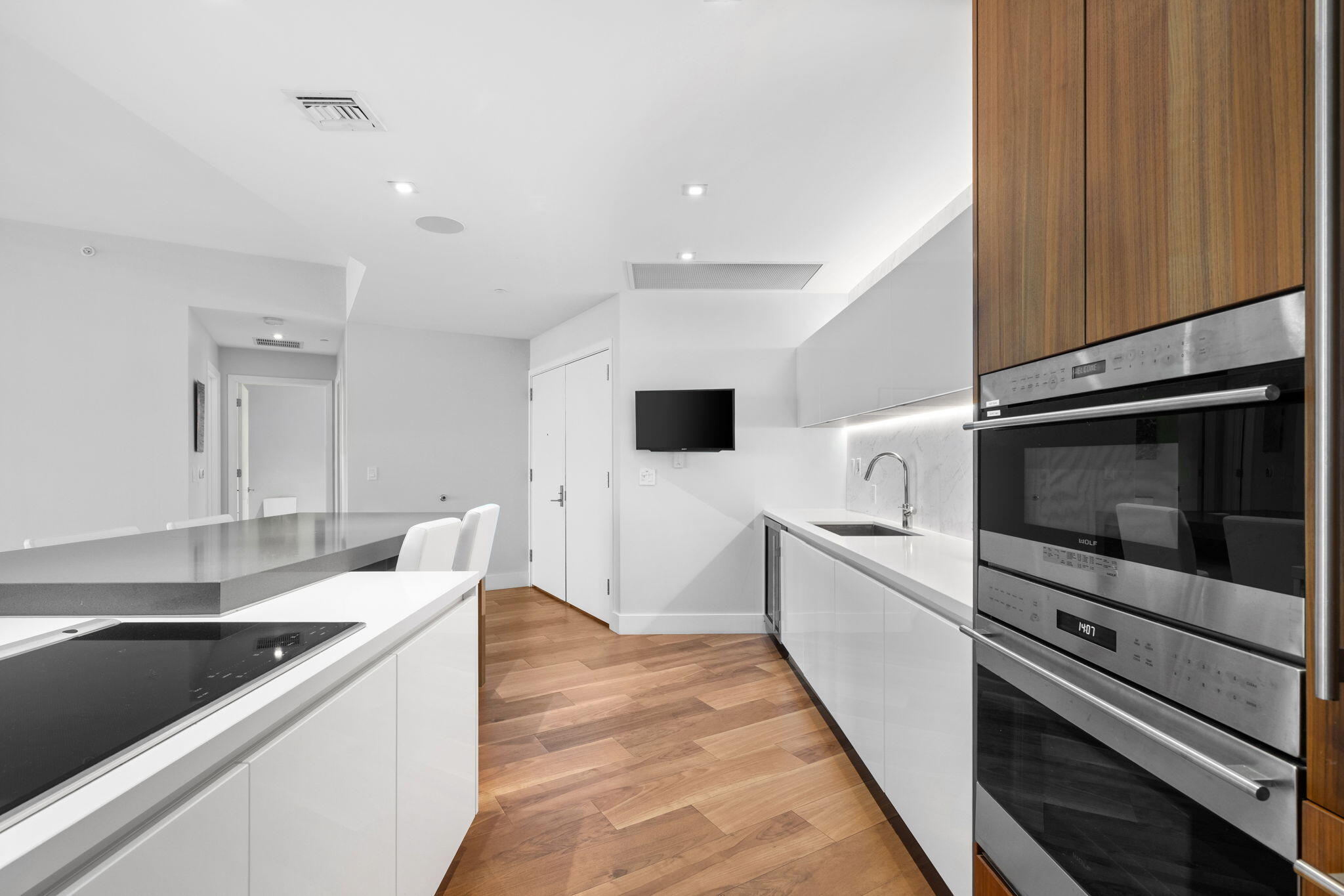 701 N Fort Lauderdale Bch #1103 Fort Lauderdale, FL 33304