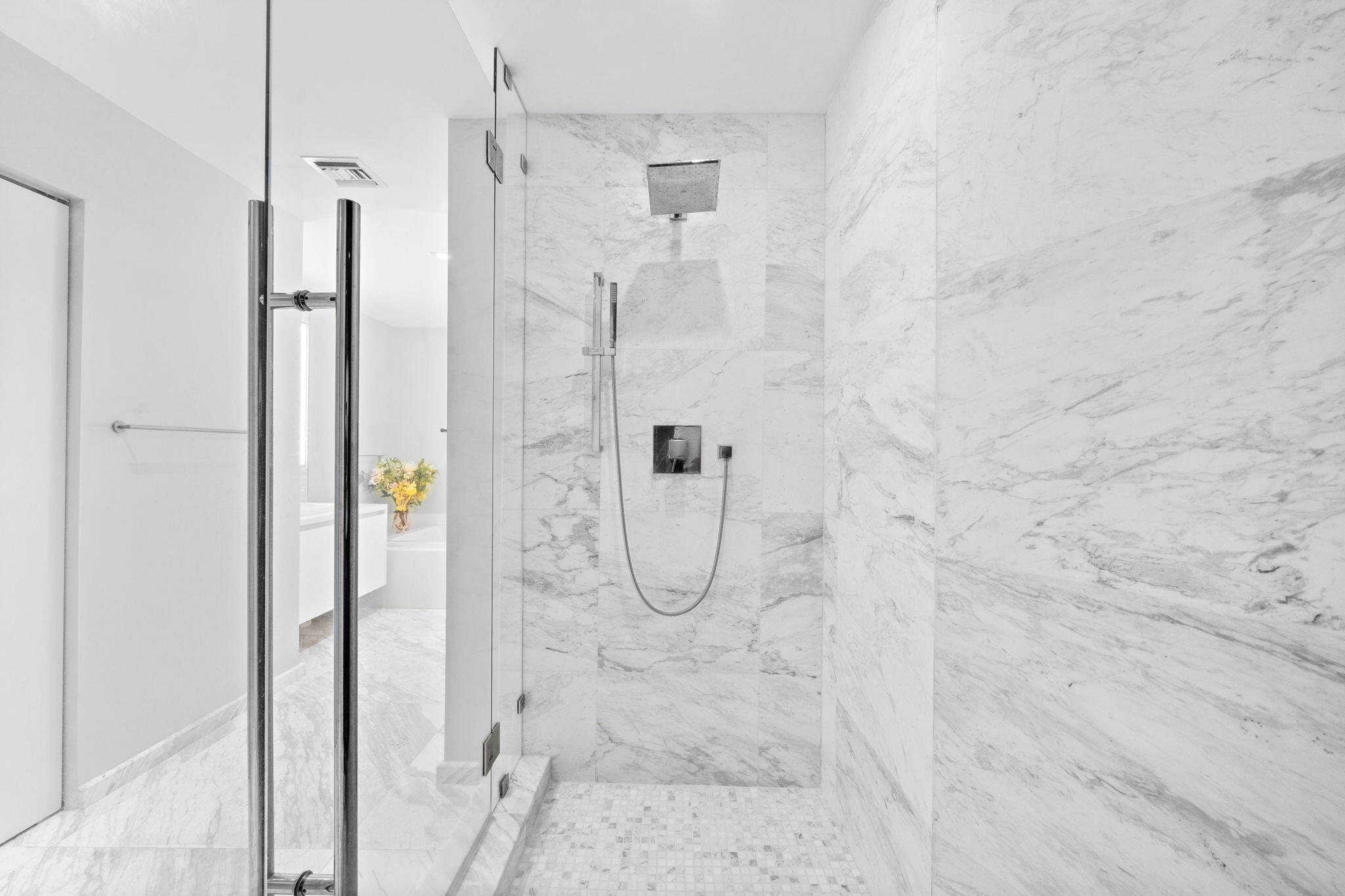 701 N Fort Lauderdale Bch #1103 Fort Lauderdale, FL 33304