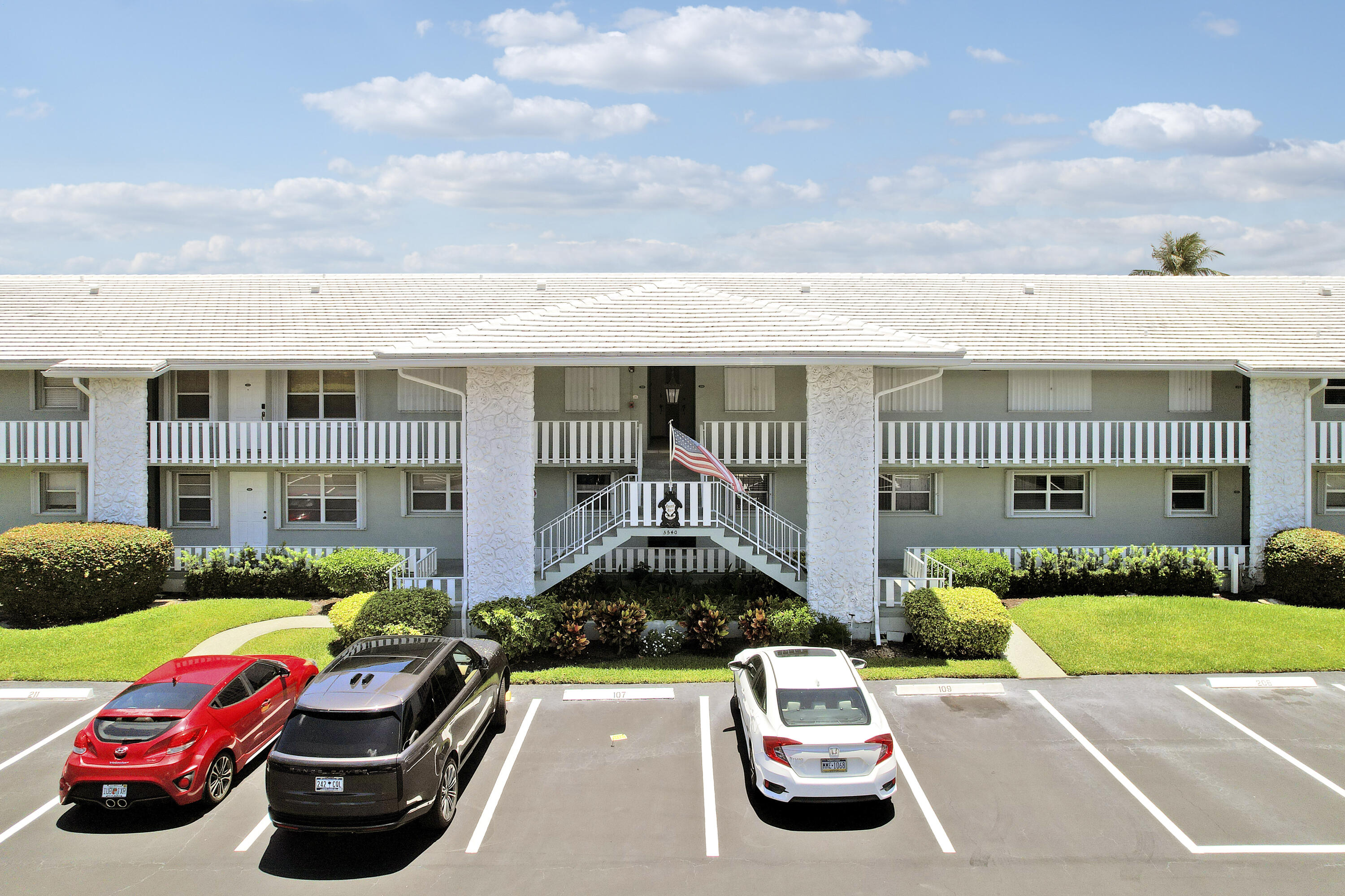 5540 N Ocean #206