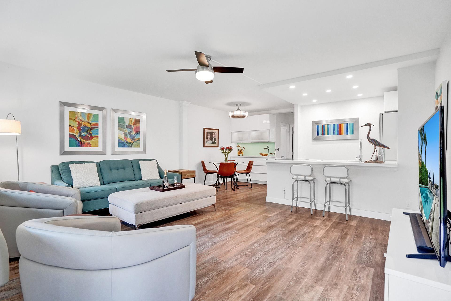 101 N Birch #102
