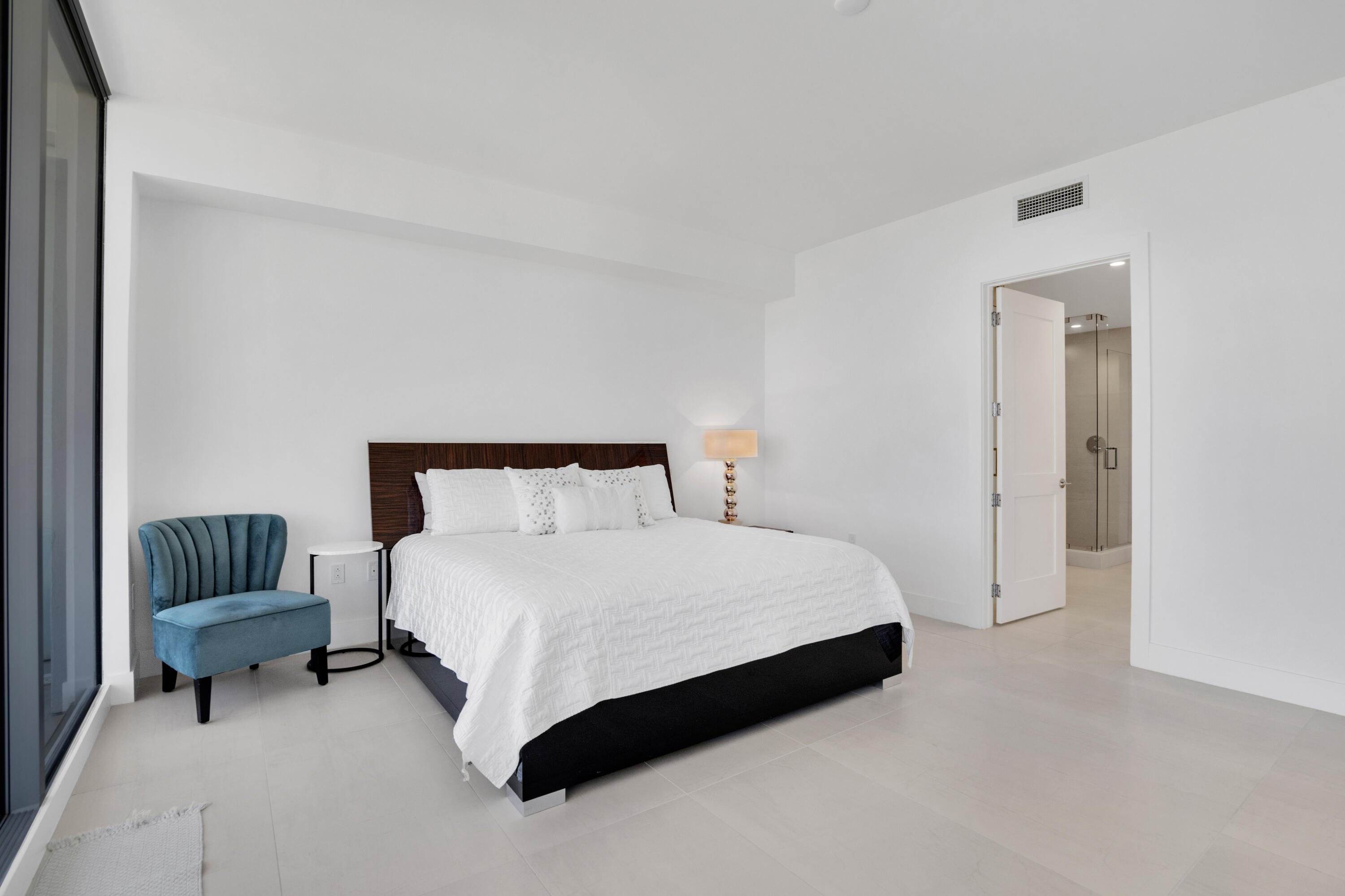 151 N Seabreeze Blvd #Unit 504 Fort Lauderdale, FL 33304