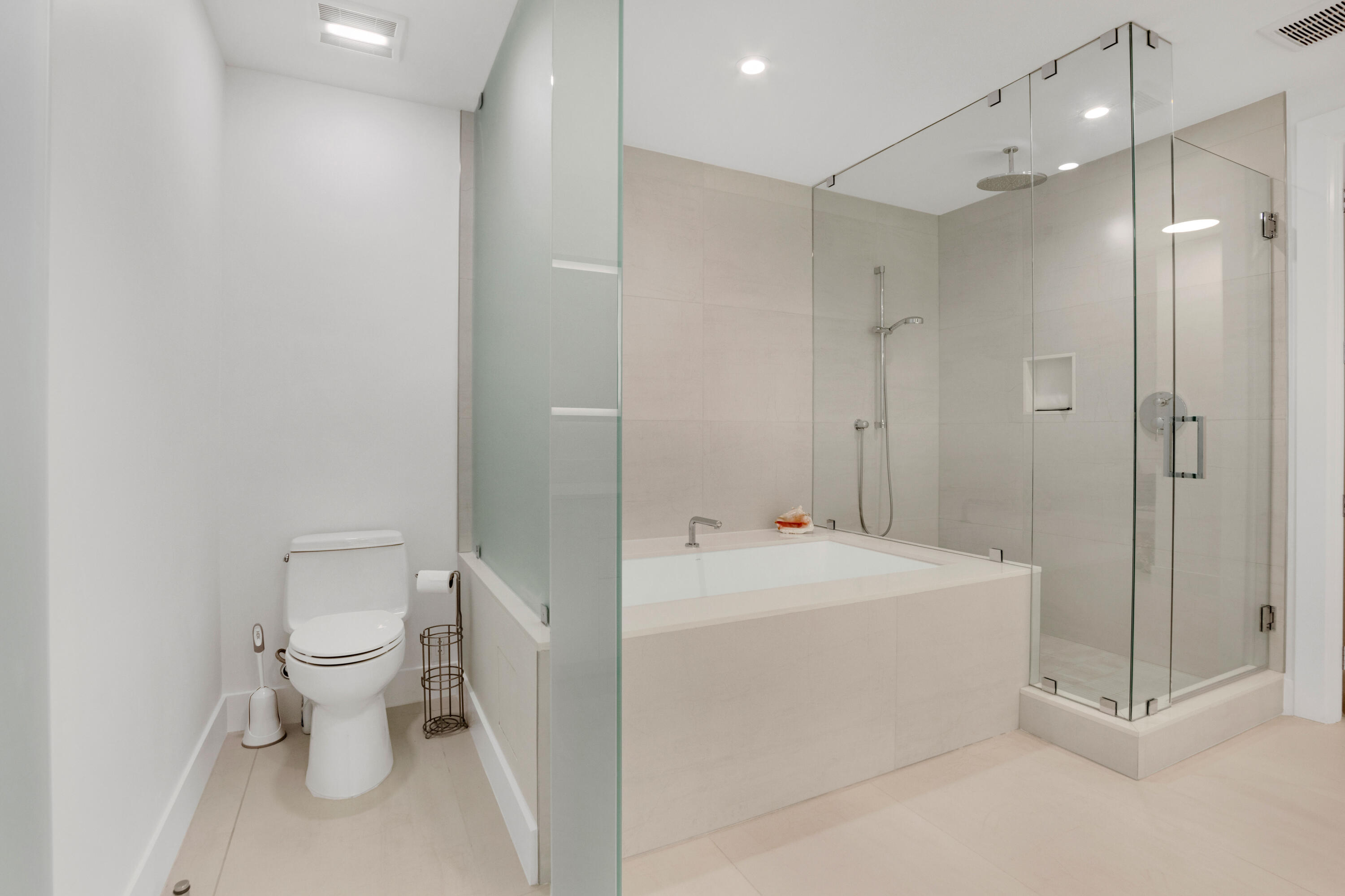 151 N Seabreeze Blvd #Unit 504 Fort Lauderdale, FL 33304