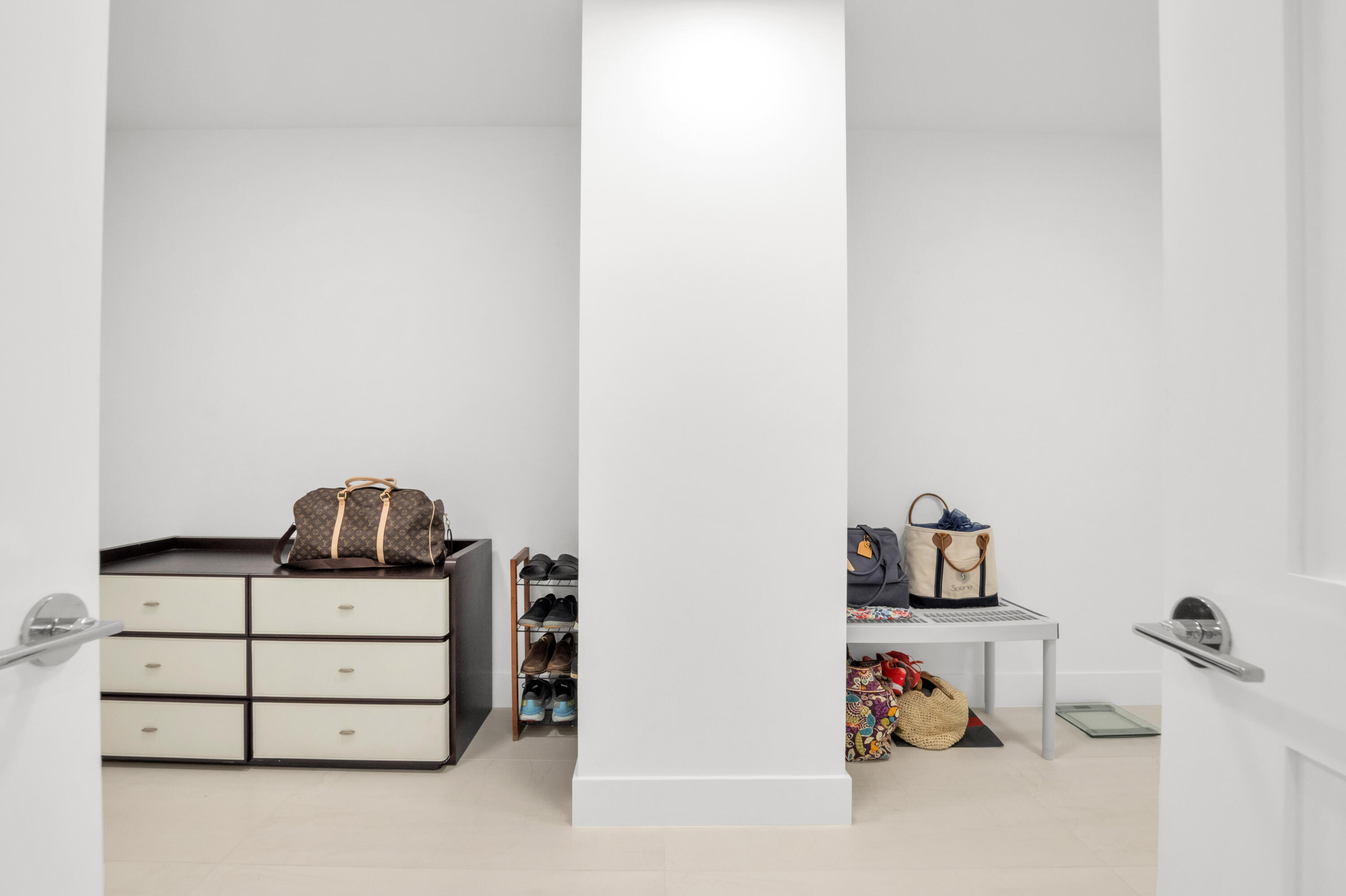 151 N Seabreeze Blvd #Unit 504 Fort Lauderdale, FL 33304