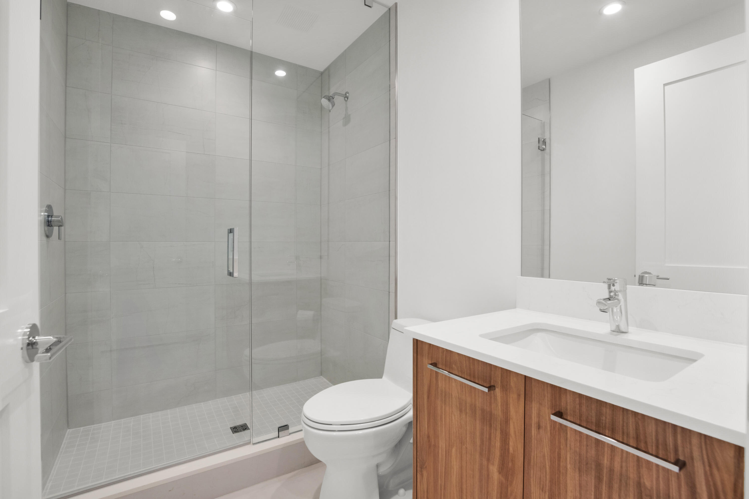 151 N Seabreeze Blvd #Unit 504 Fort Lauderdale, FL 33304