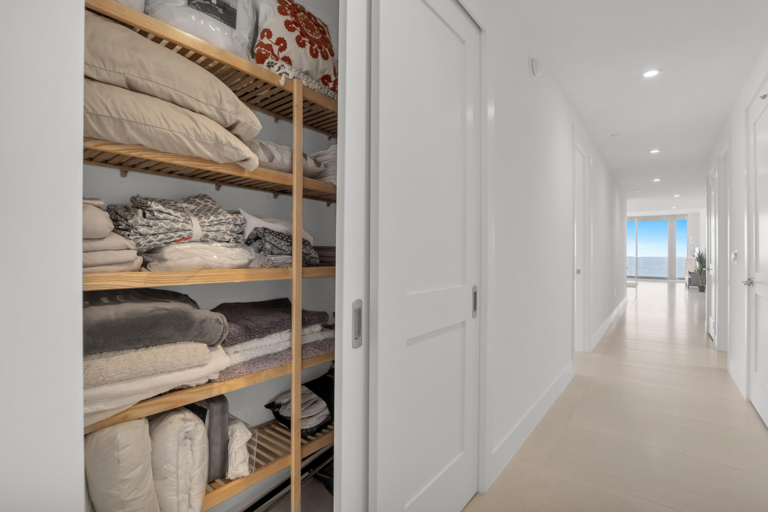 151 N Seabreeze Blvd #Unit 504 Fort Lauderdale, FL 33304