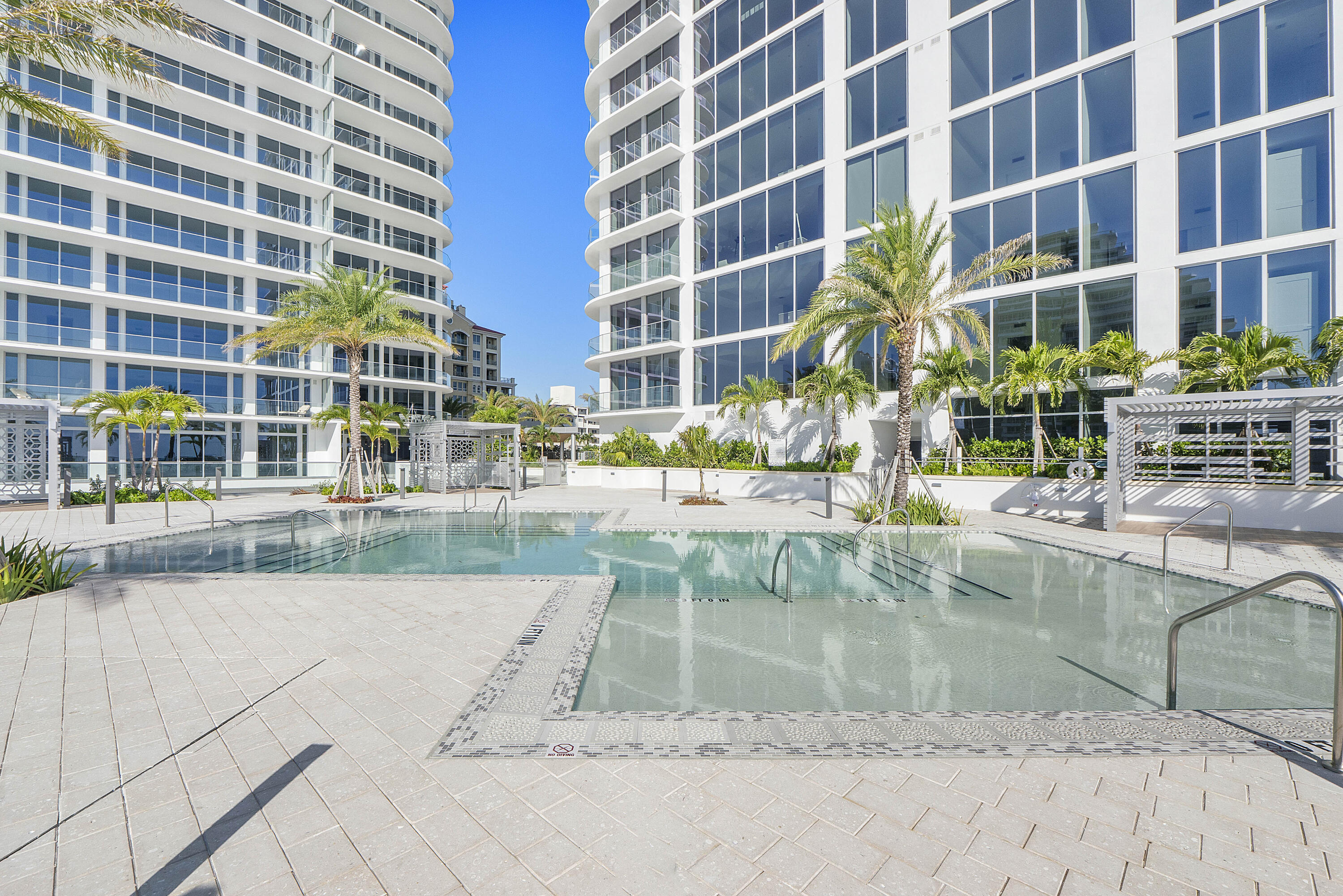 151 N Seabreeze Blvd #Unit 504 Fort Lauderdale, FL 33304