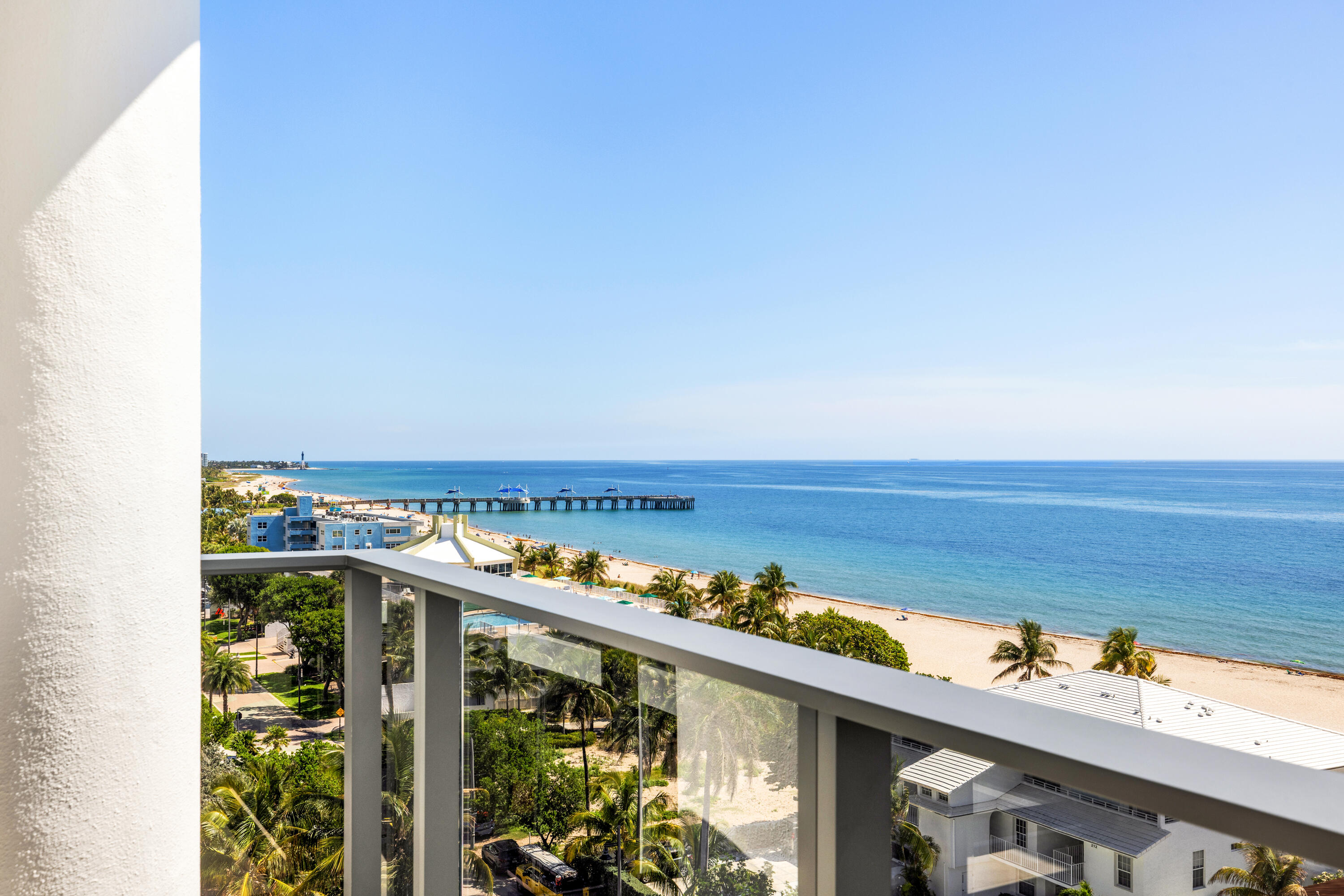 305 Briny #402 Pompano Beach, FL 33062