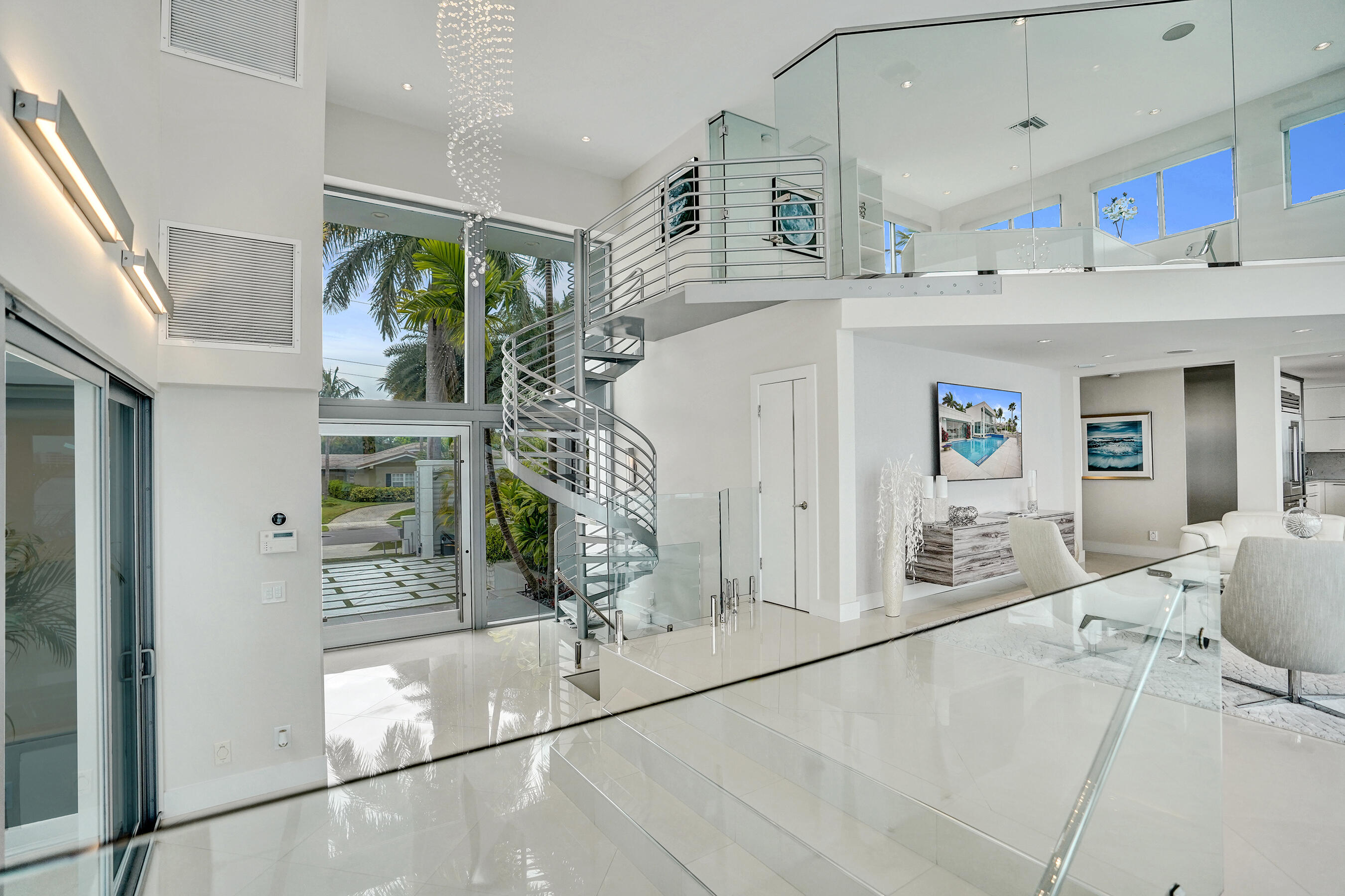 2200 SE 21st Fort Lauderdale, FL 33316