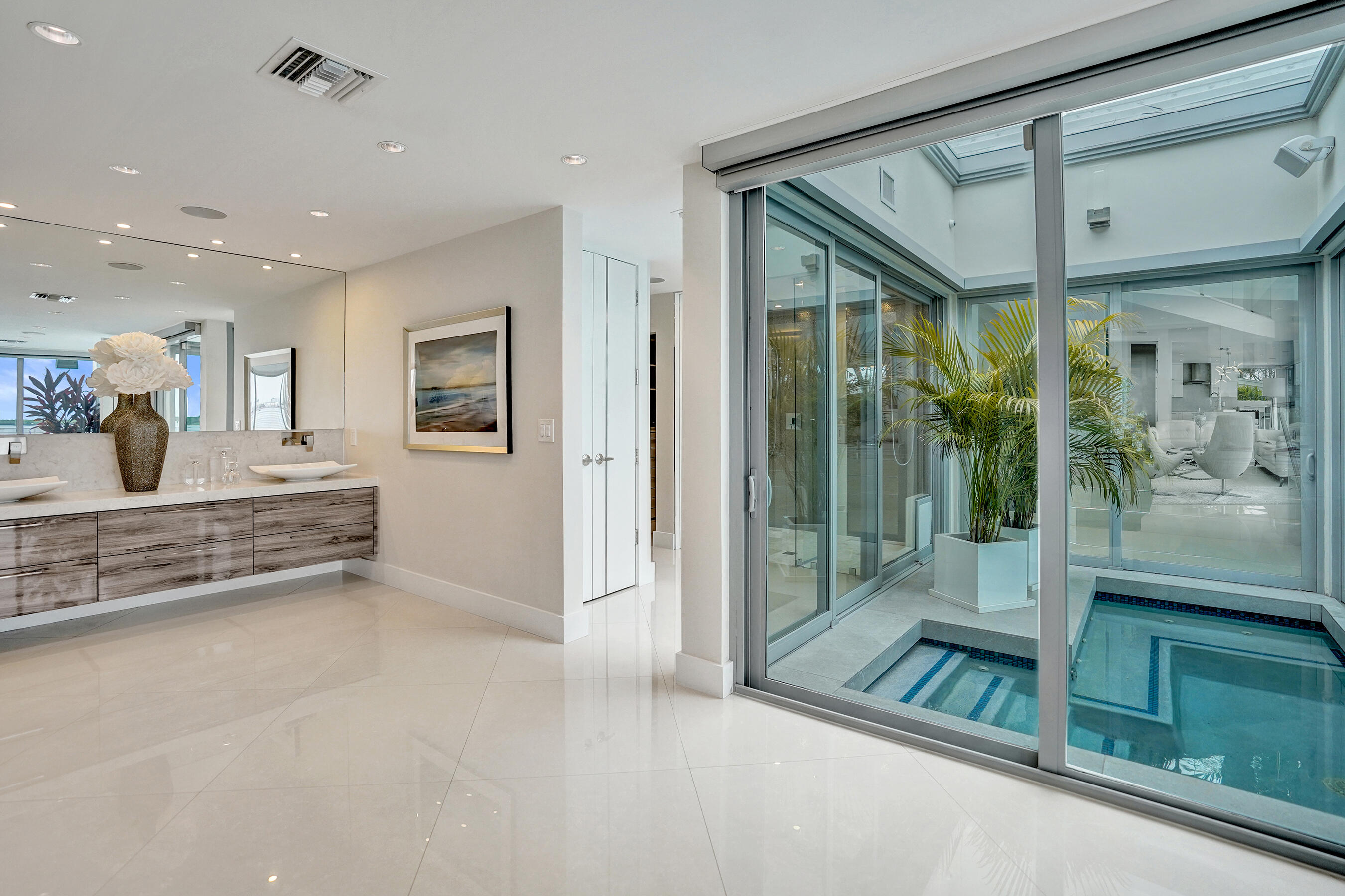 2200 SE 21st Fort Lauderdale, FL 33316
