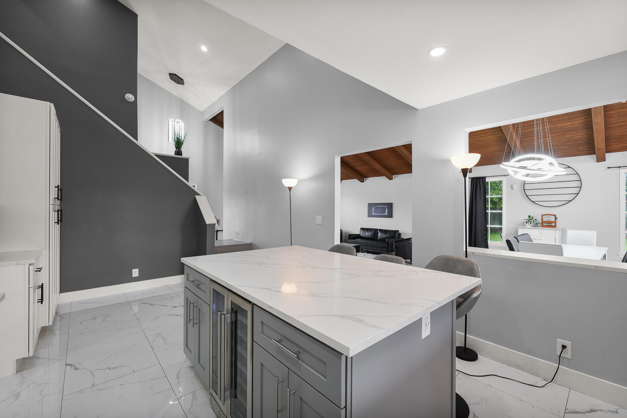 6785 Escondida Lake Clarke Shores, FL 33406