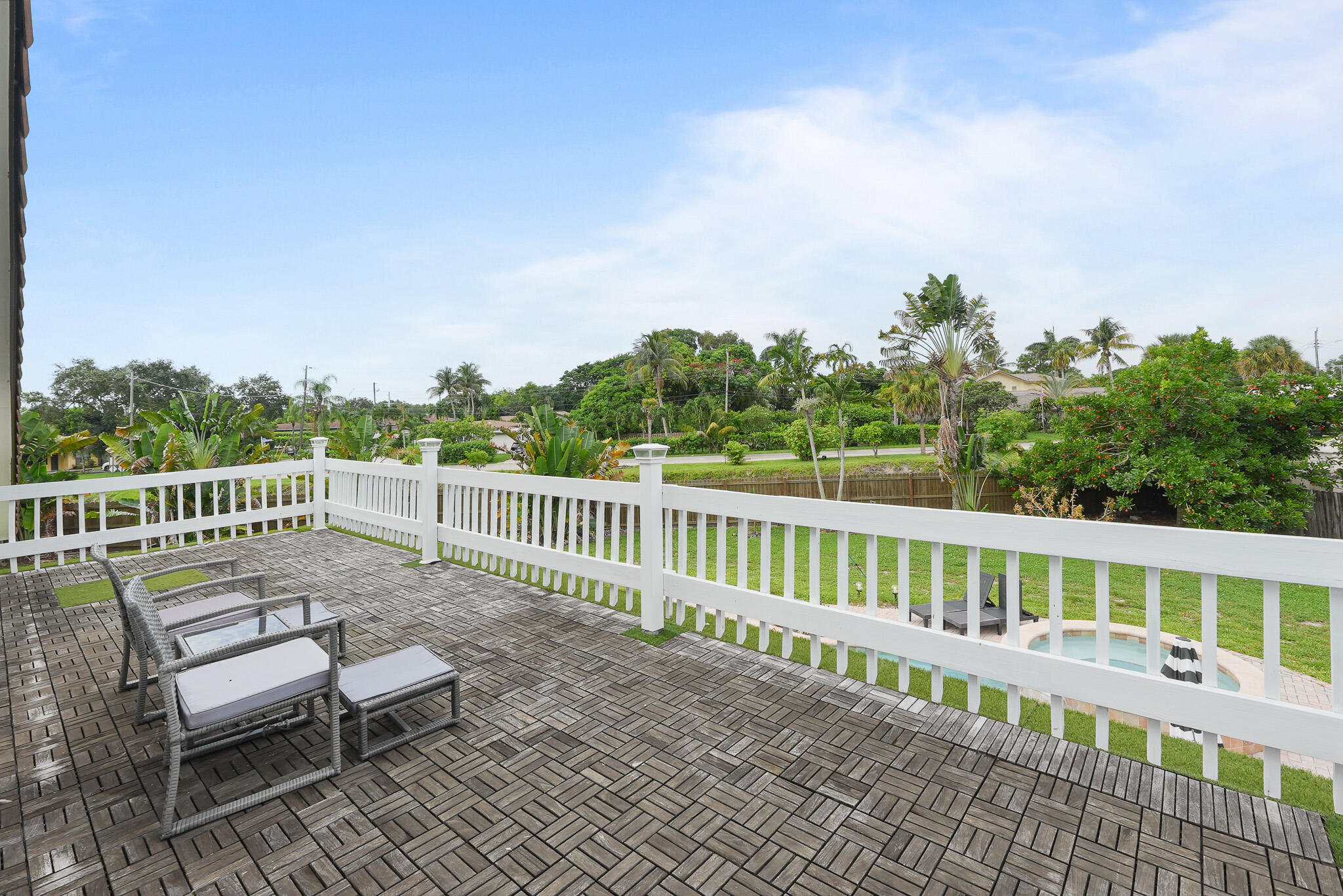 6785 Escondida Lake Clarke Shores, FL 33406