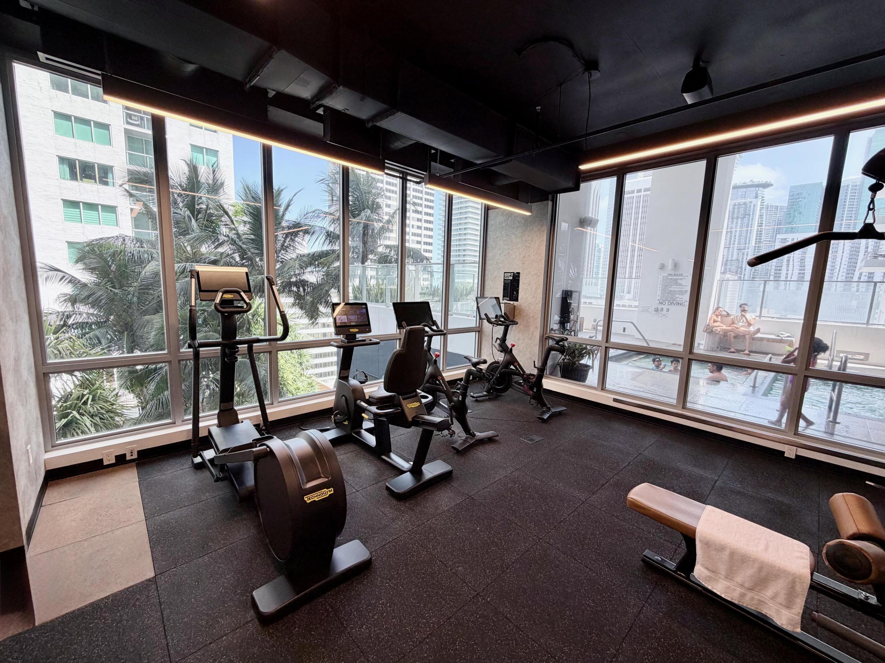 image Yotelpad Miami28