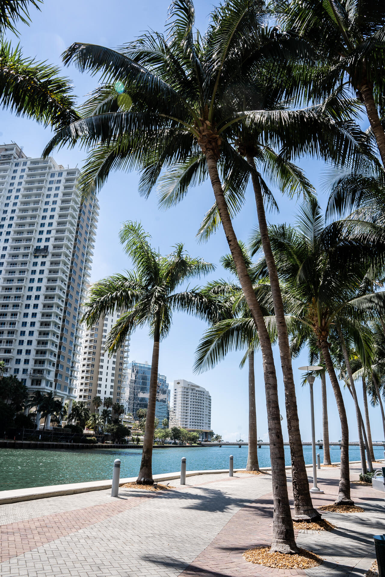 465 Brickell #5102 Miami, FL 33131
