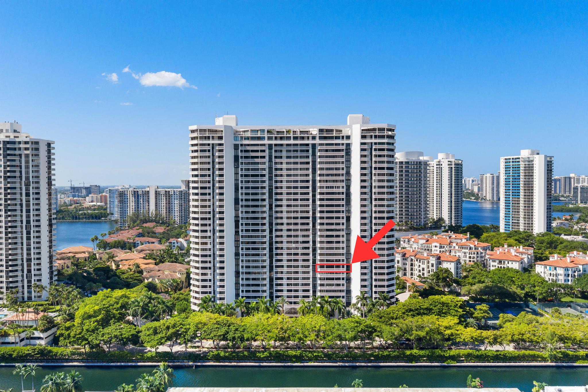 2000 Island #903 Aventura, FL 33160