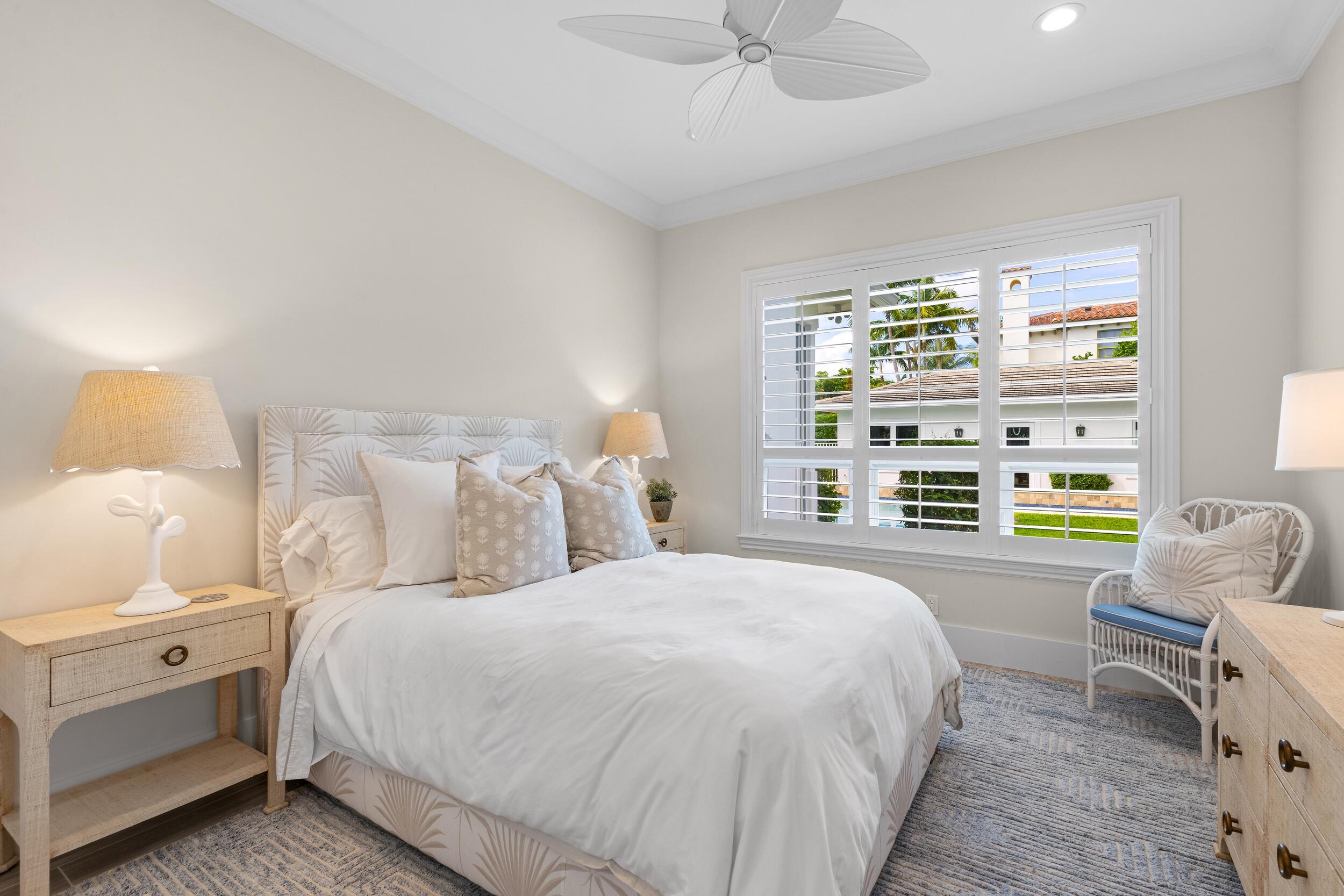 6917 S Flagler Dr West Palm Beach, FL 33405