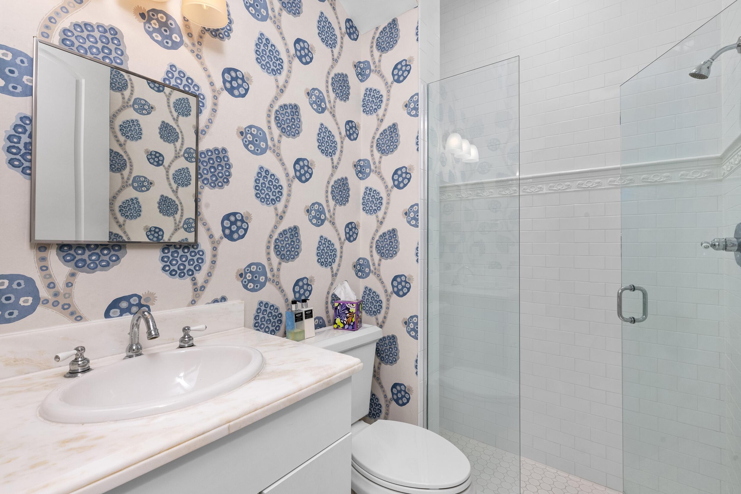6917 S Flagler Dr West Palm Beach, FL 33405