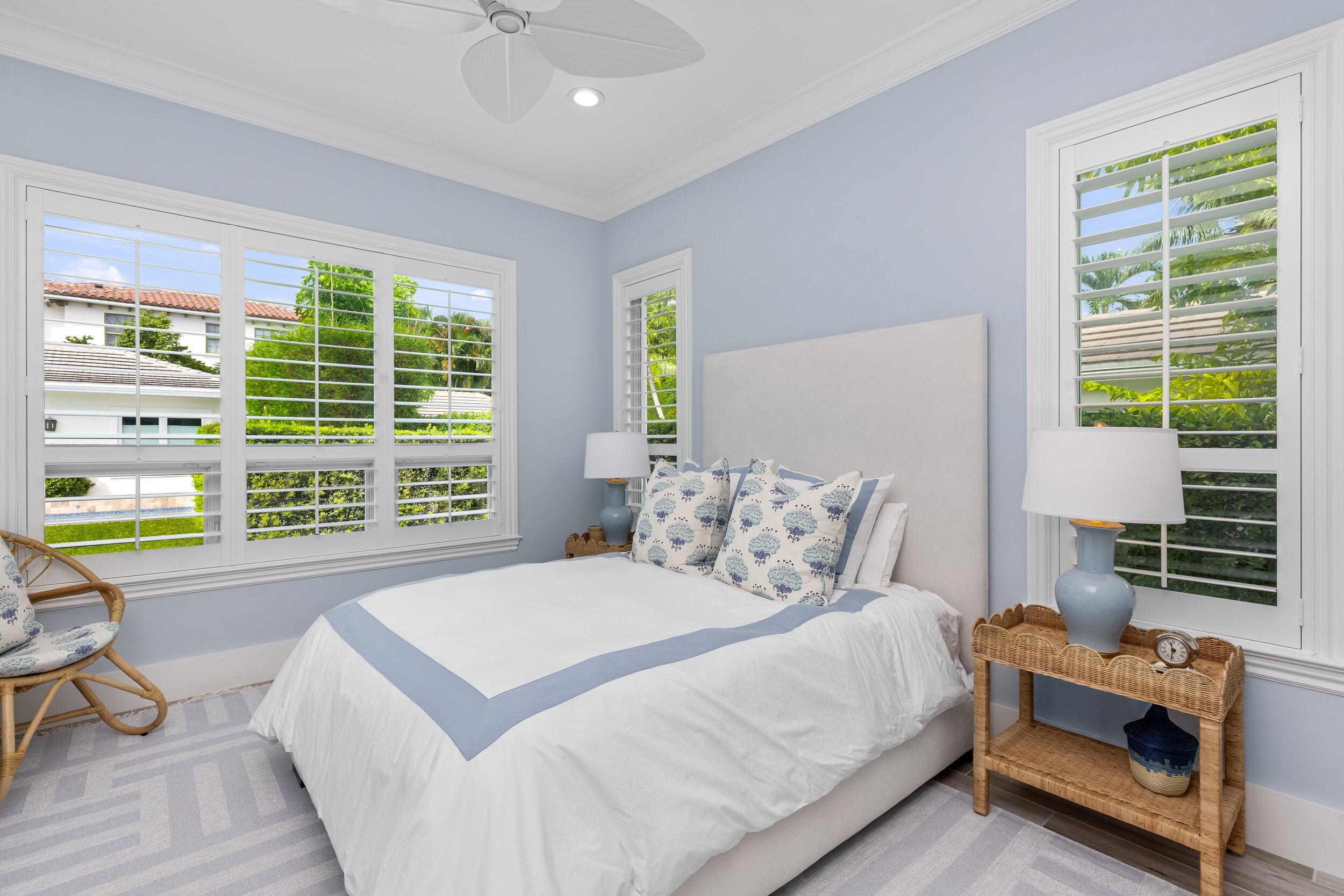 6917 S Flagler Dr West Palm Beach, FL 33405