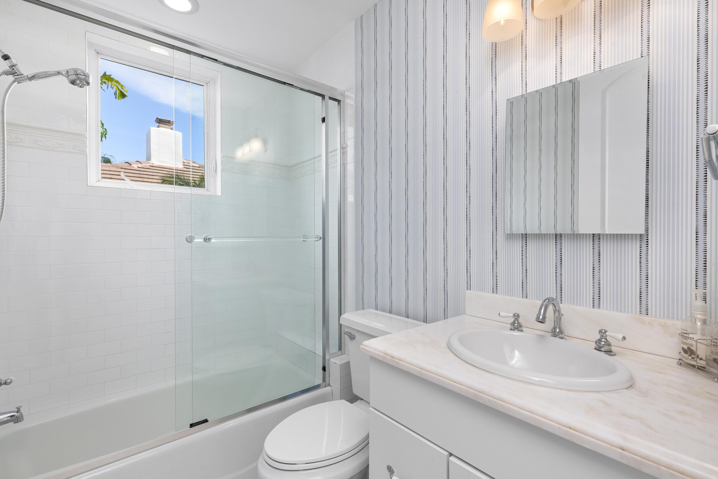 6917 S Flagler Dr West Palm Beach, FL 33405