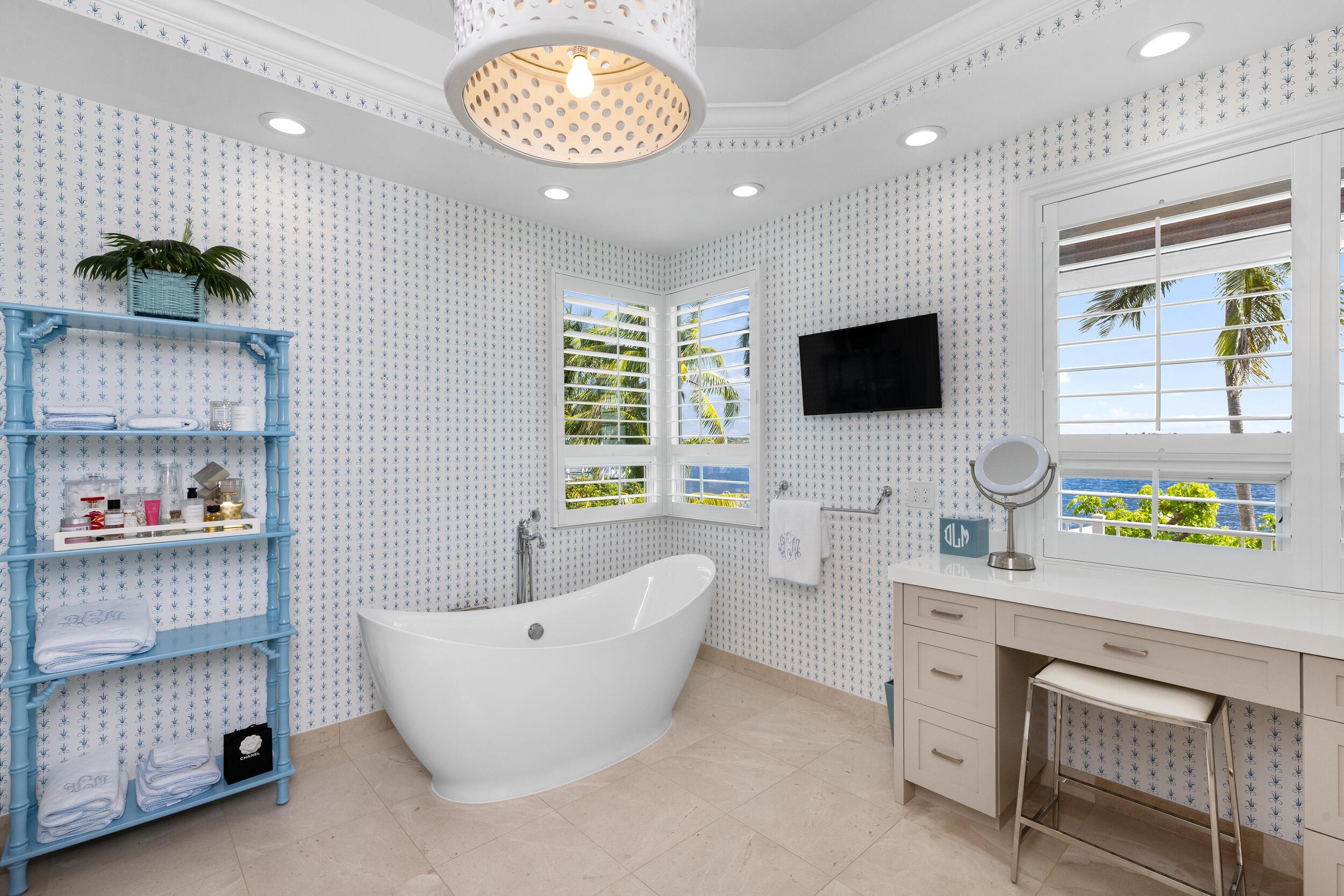 6917 S Flagler Dr West Palm Beach, FL 33405